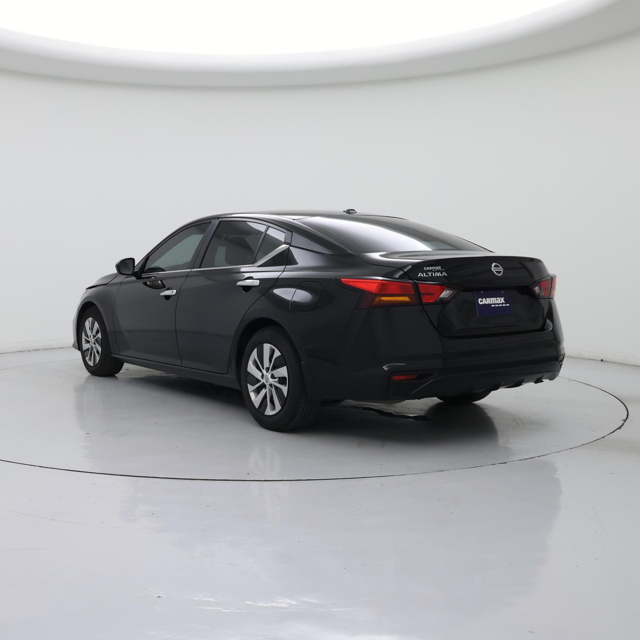 Thumbnail: 2020 Nissan Altima - 2