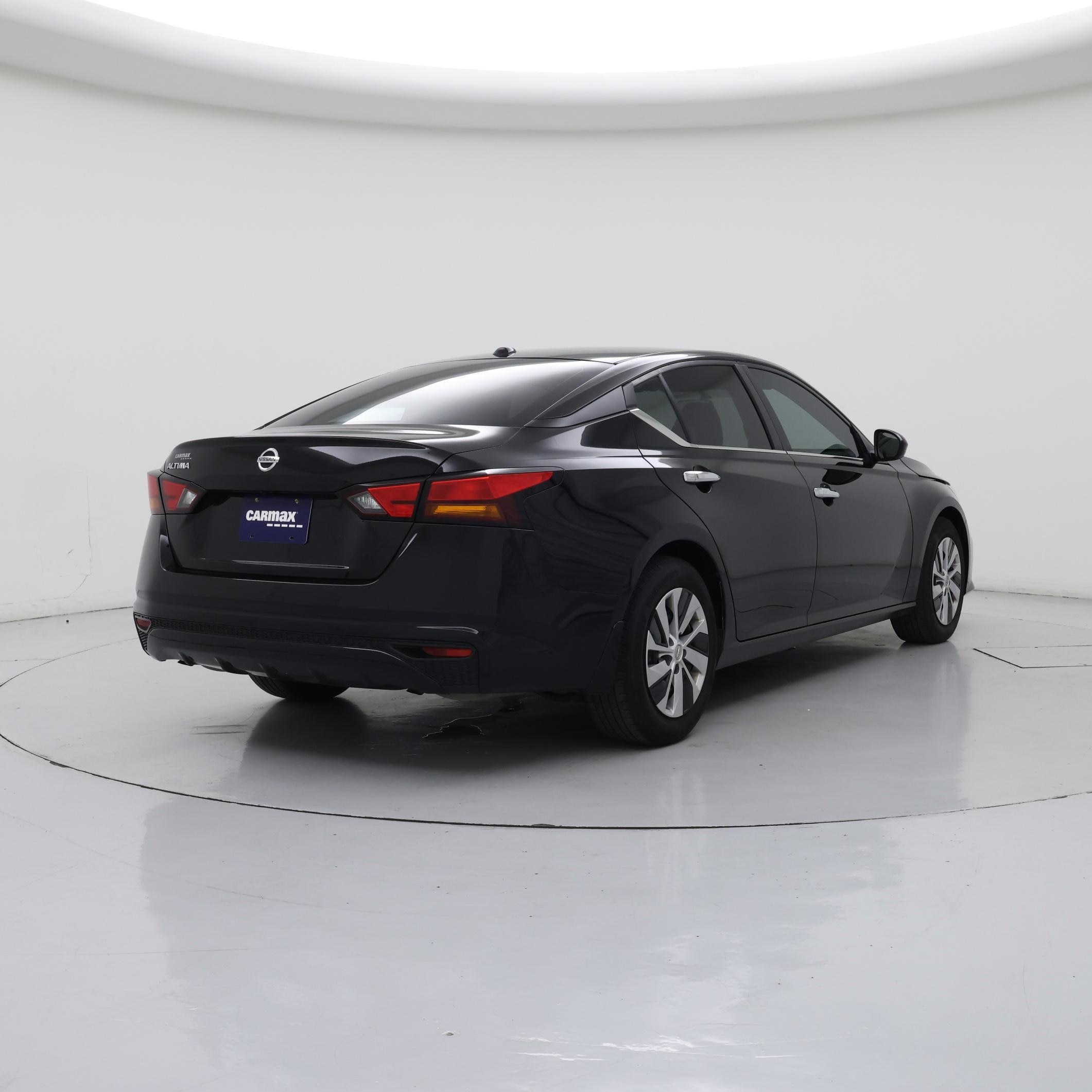 Thumbnail: 2020 Nissan Altima - 8