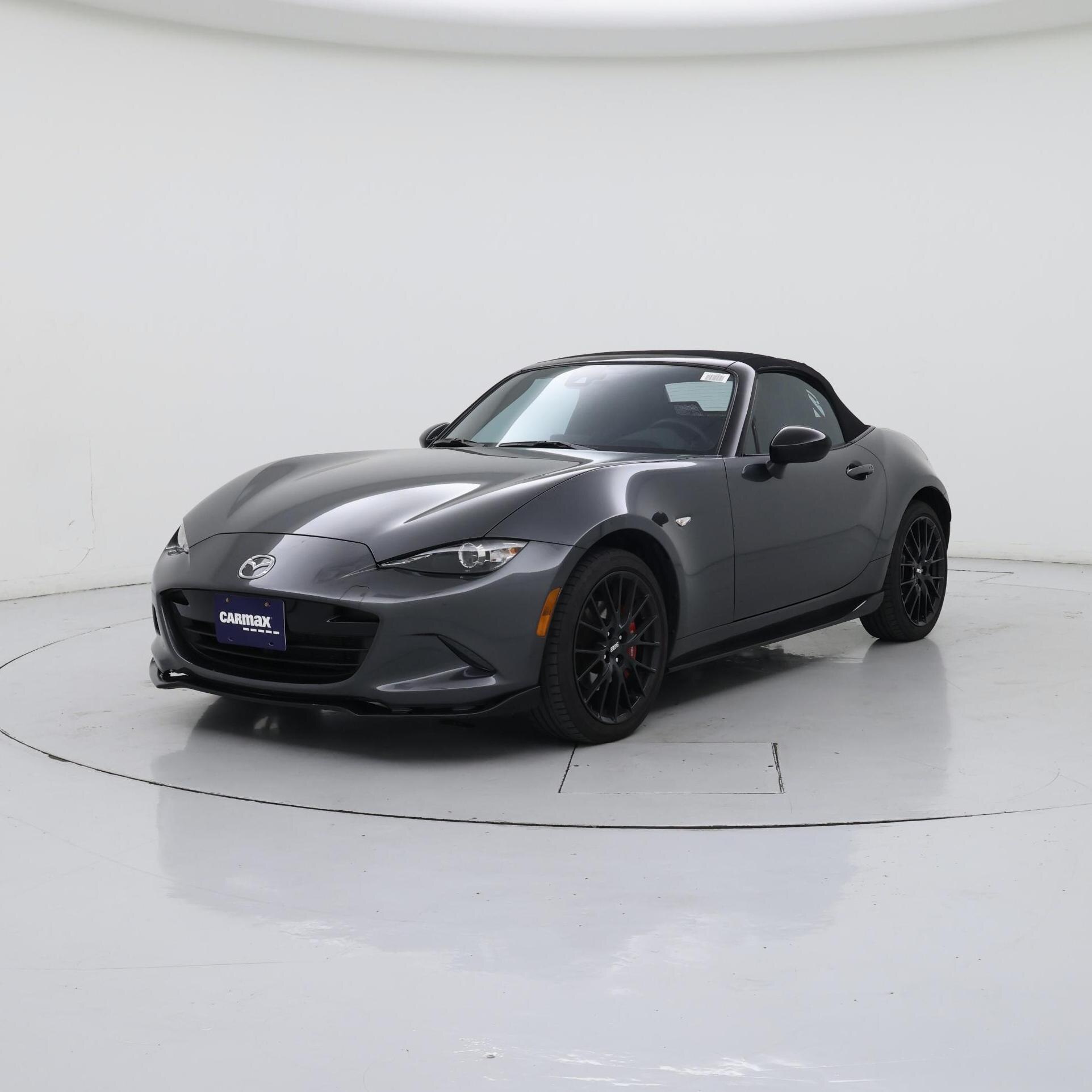 Thumbnail: 2022 Mazda MX-5 Miata - 4