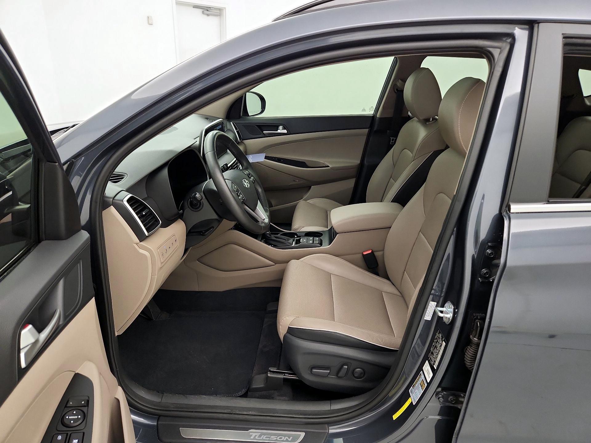 Thumbnail: 2020 Hyundai Tucson - 11