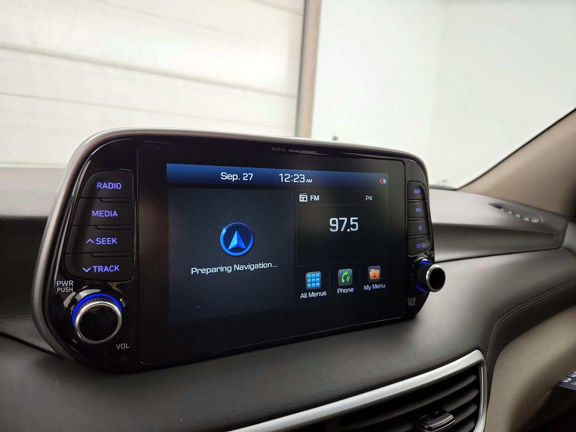 Thumbnail: 2020 Hyundai Tucson - 16