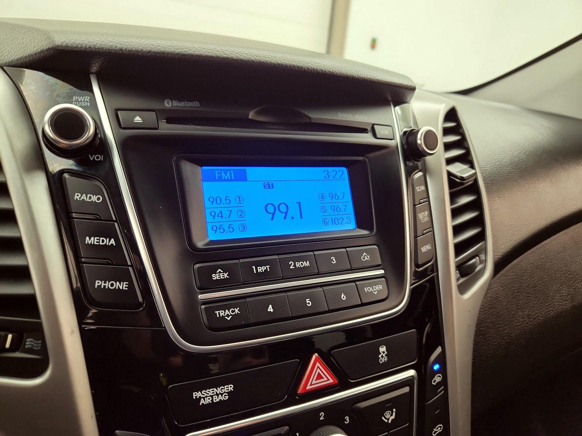 Thumbnail: 2014 Hyundai Elantra - 14