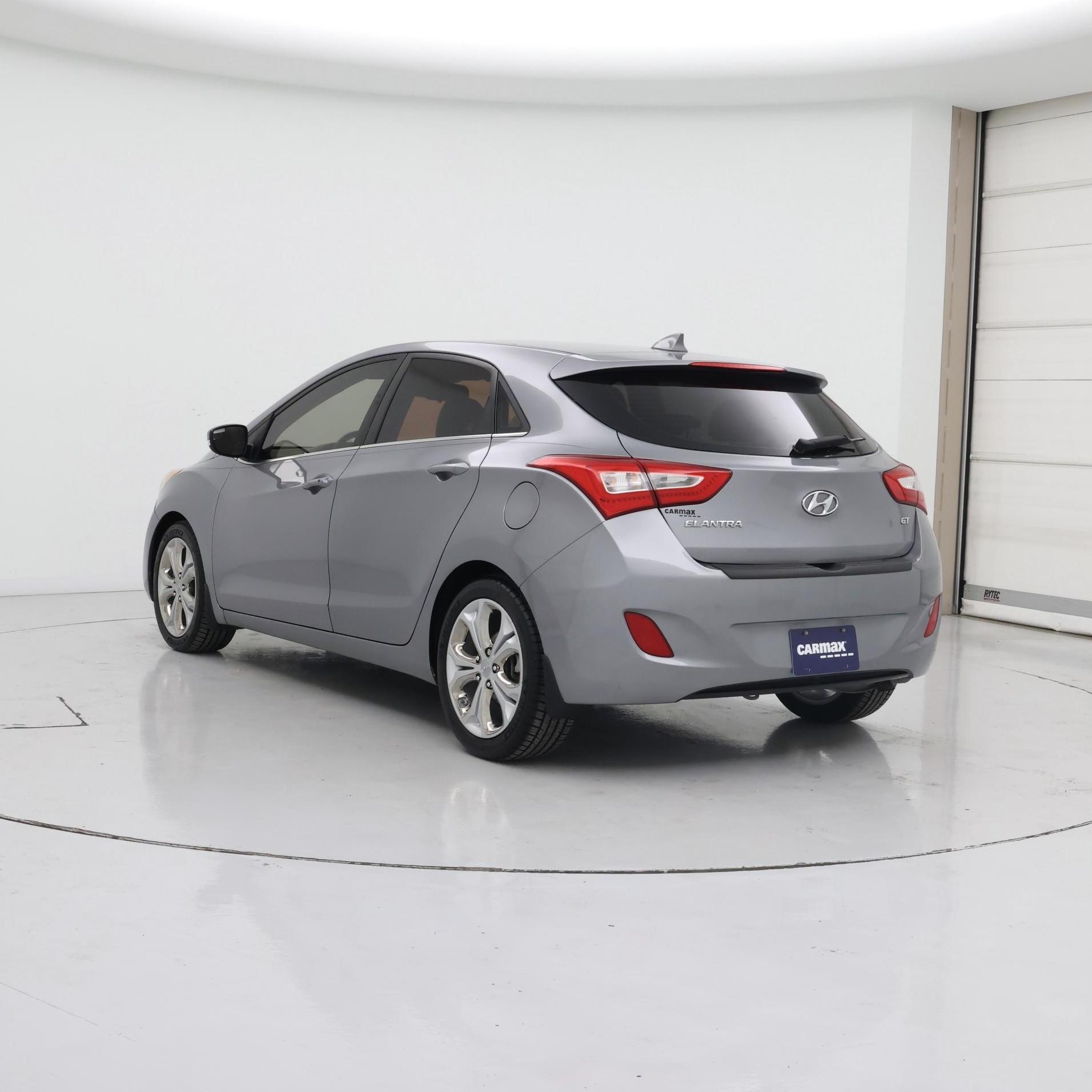 Thumbnail: 2014 Hyundai Elantra - 2
