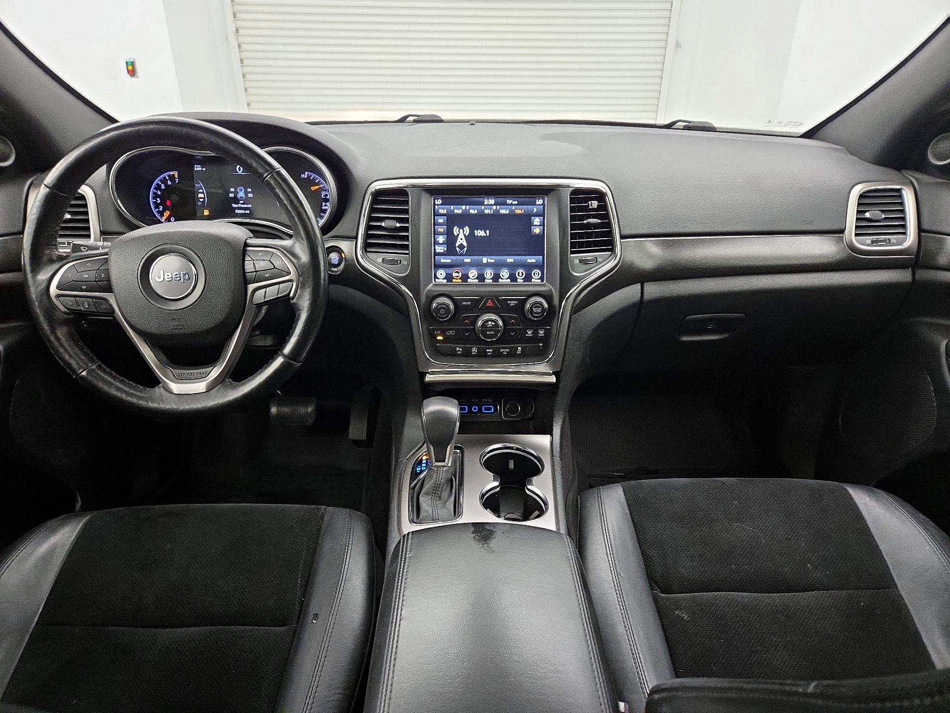 Thumbnail: 2018 Jeep Grand Cherokee - 9