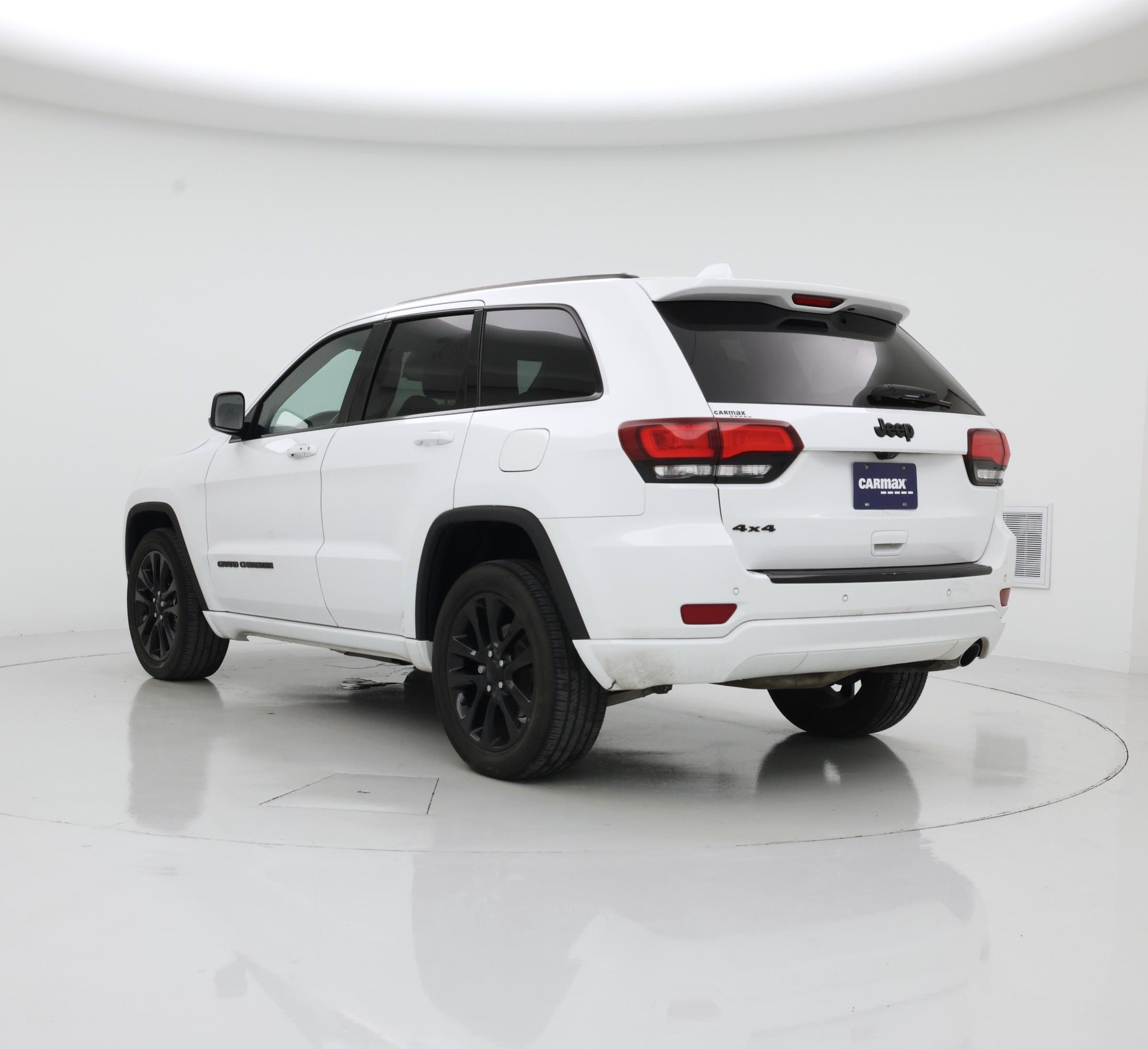 Thumbnail: 2018 Jeep Grand Cherokee - 2