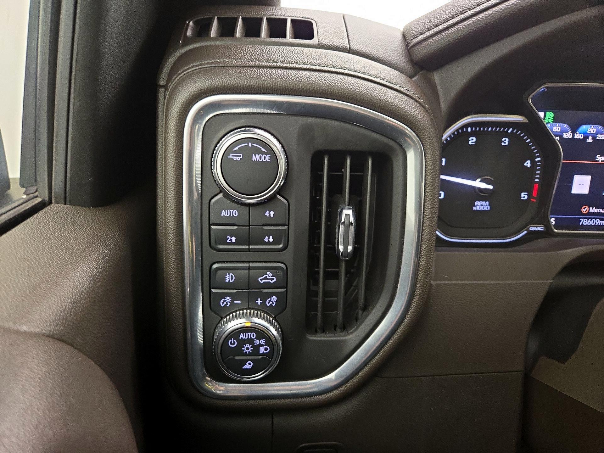 Thumbnail: 2022 GMC Sierra 3500 - 13