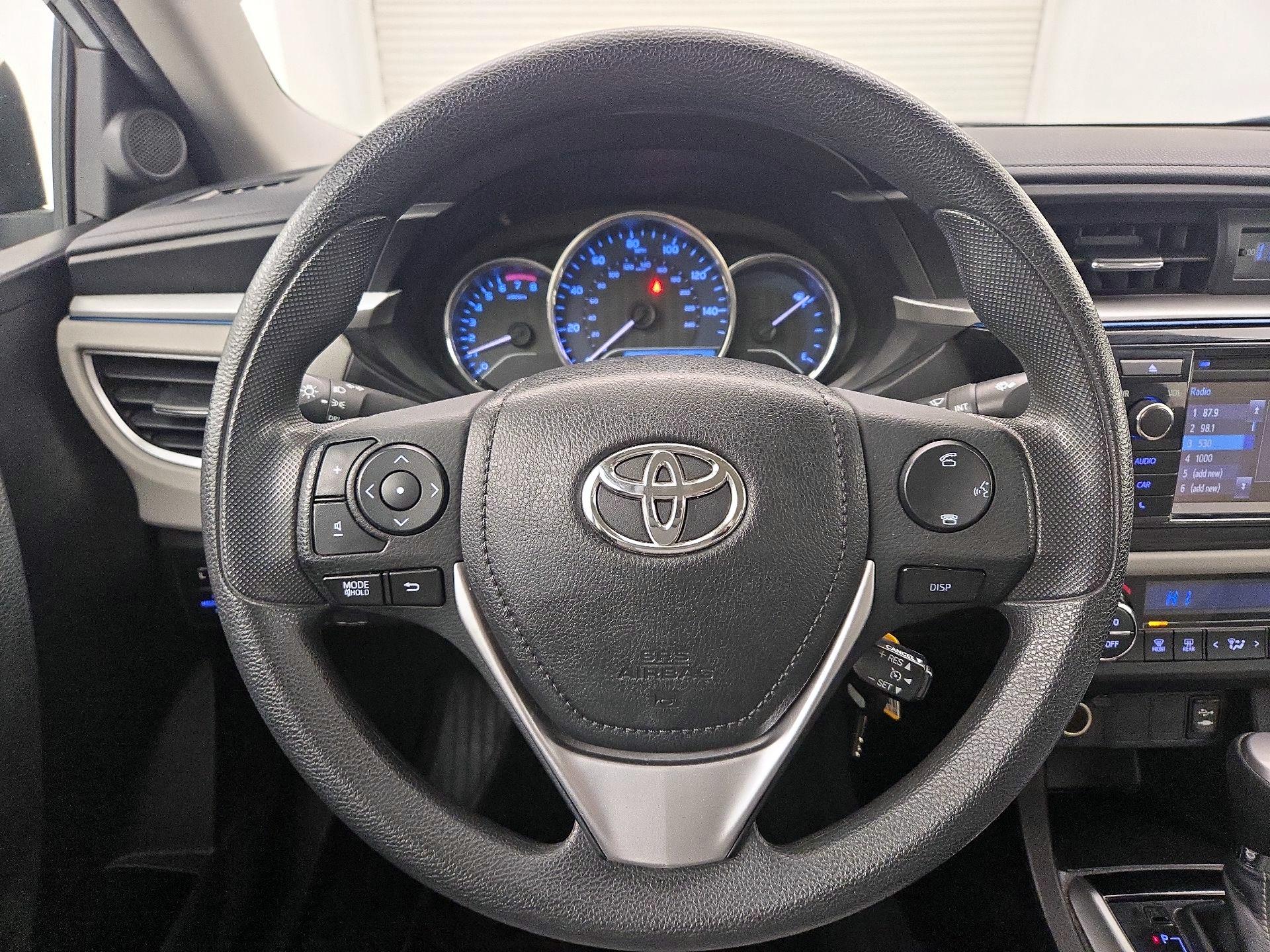 Thumbnail: 2014 Toyota Corolla - 10