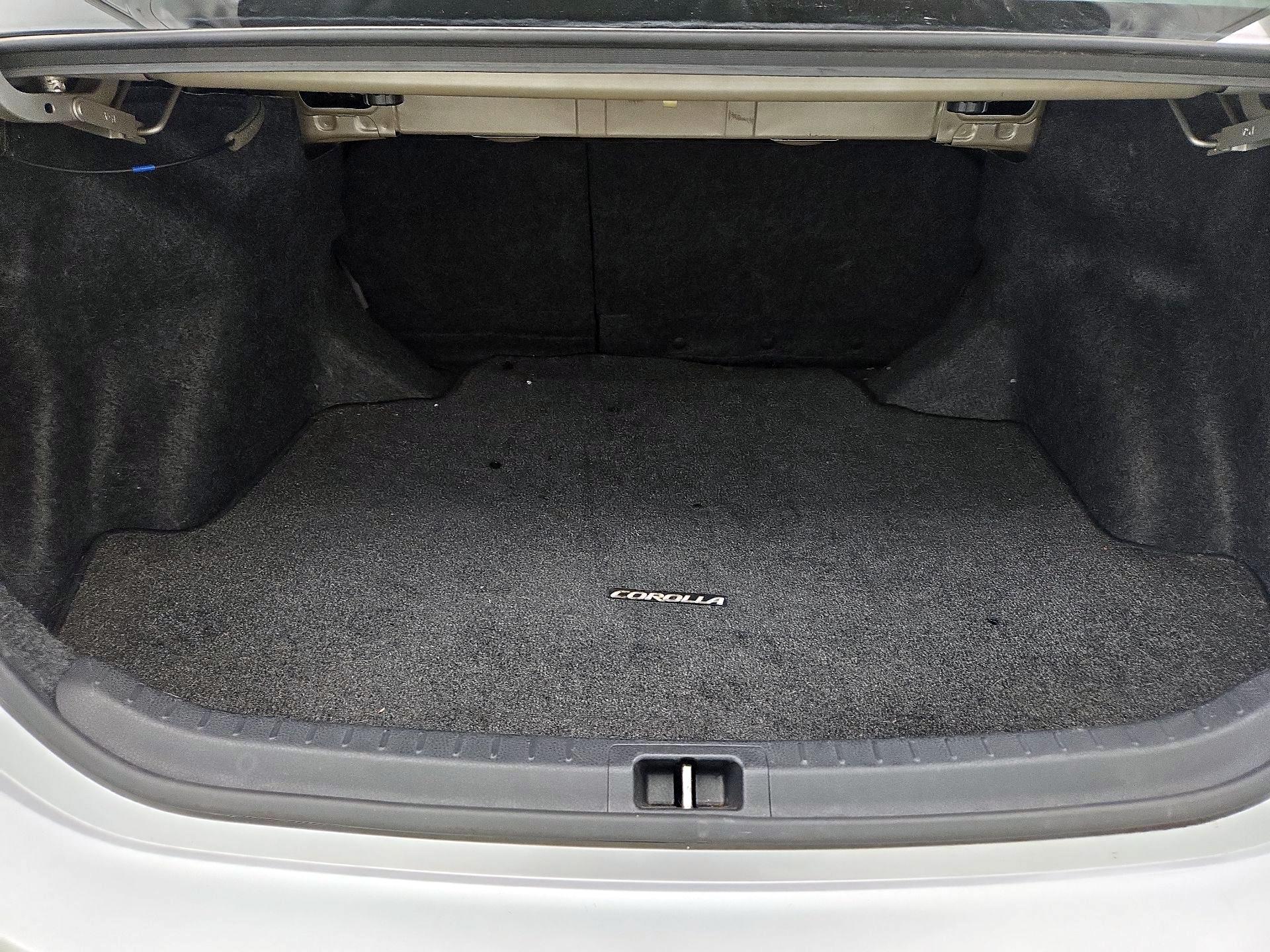 Thumbnail: 2014 Toyota Corolla - 19