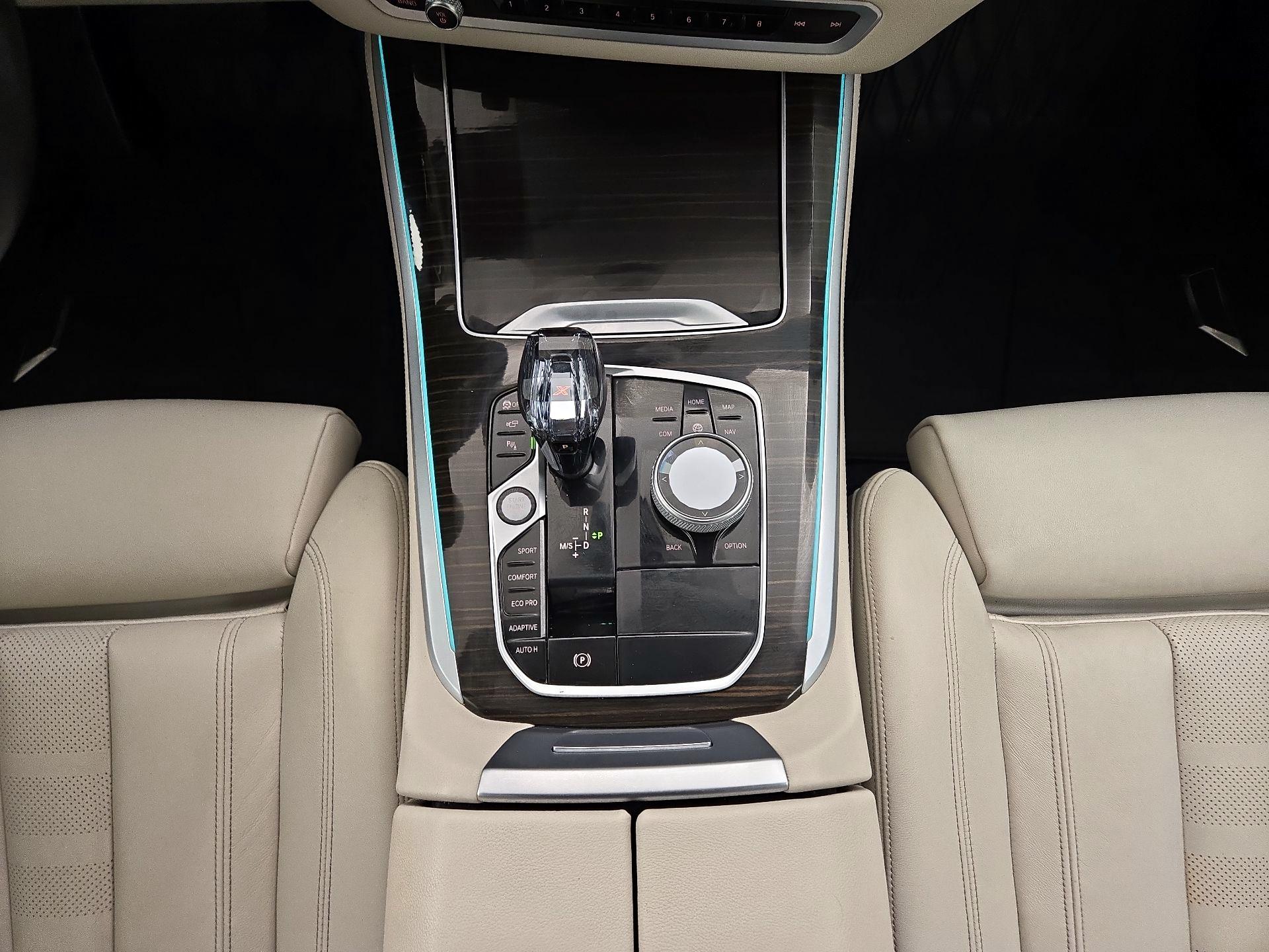 Thumbnail: 2021 BMW X5 - 16