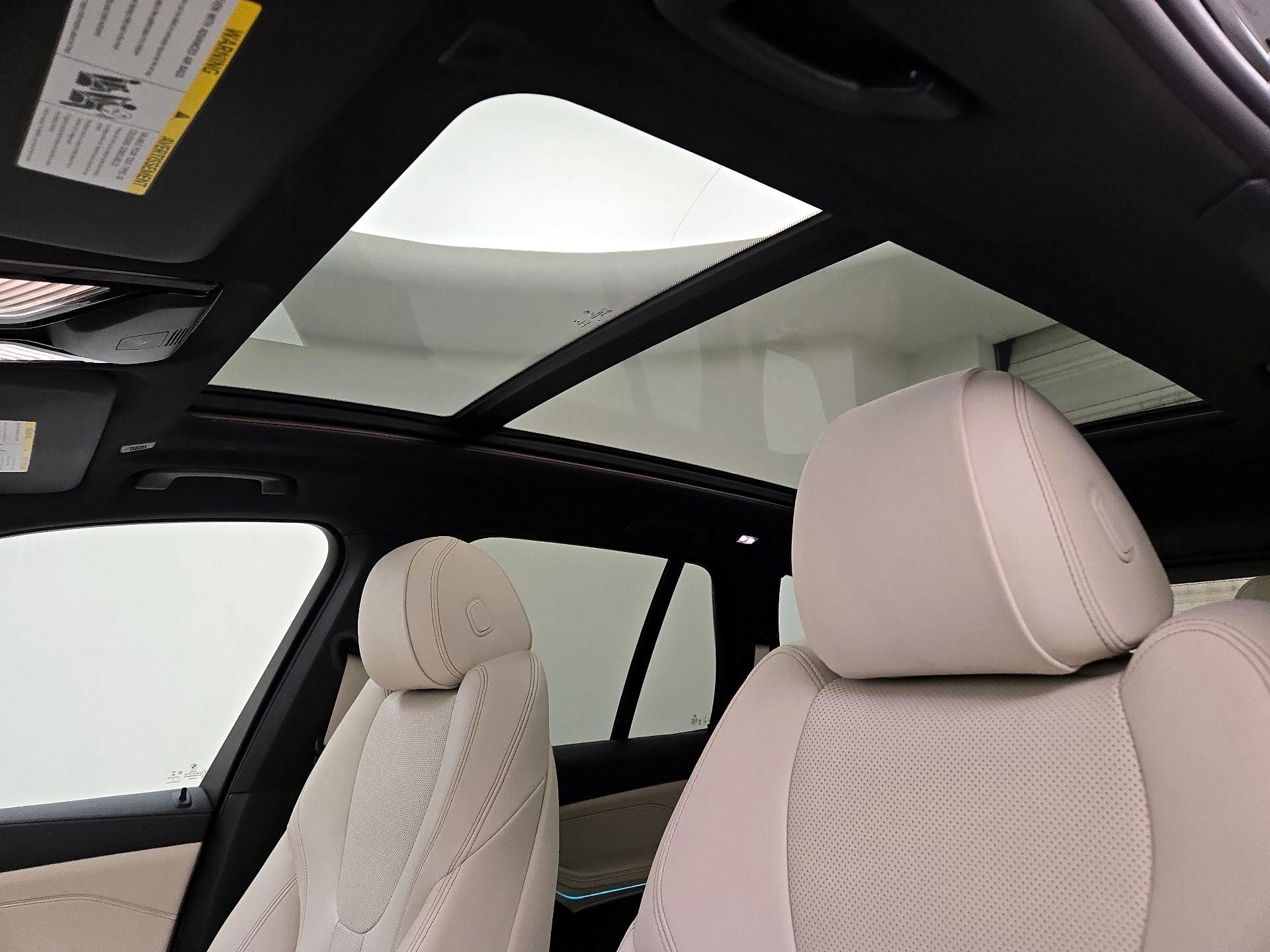 Thumbnail: 2021 BMW X5 - 18