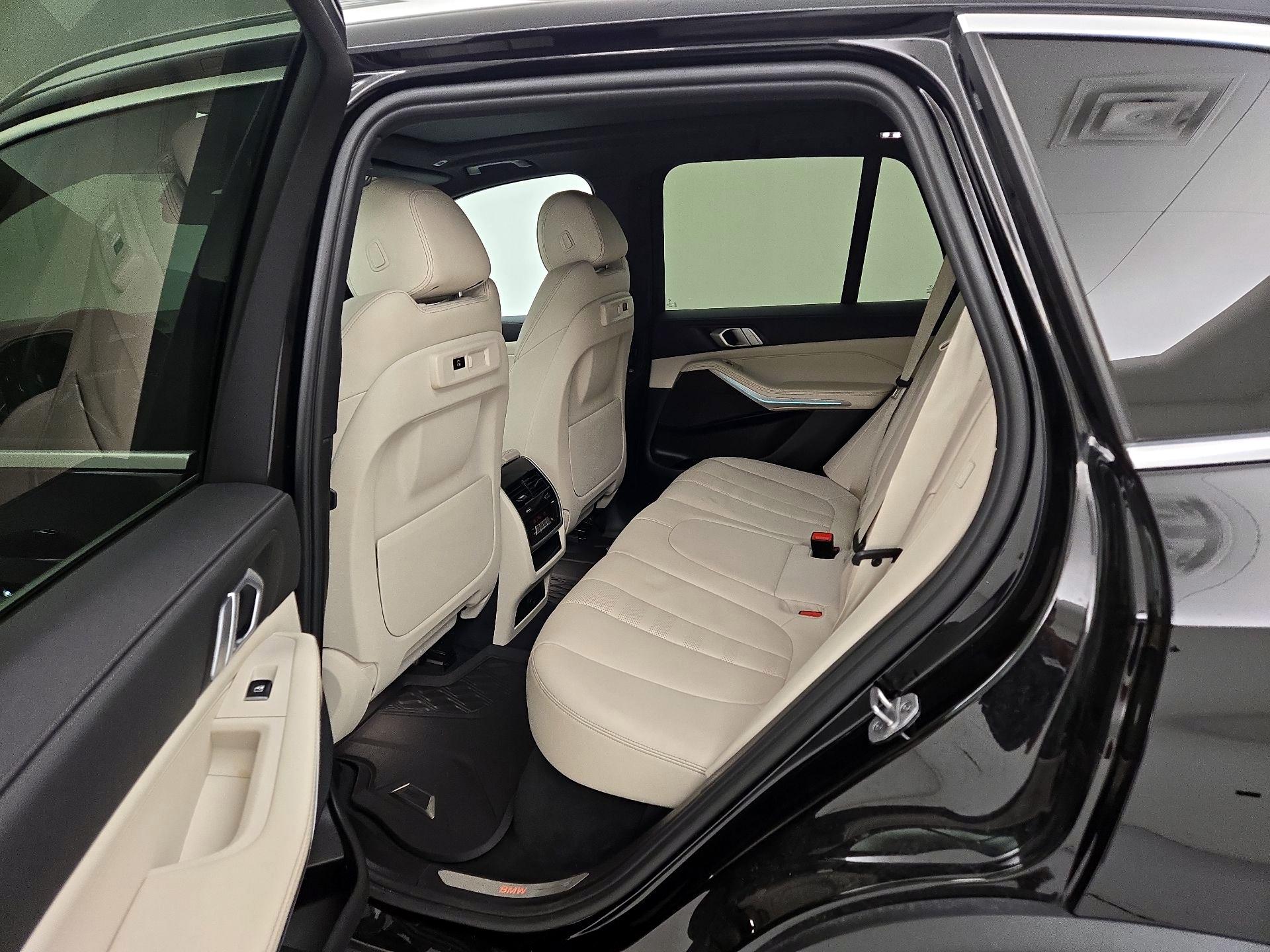 Thumbnail: 2021 BMW X5 - 19