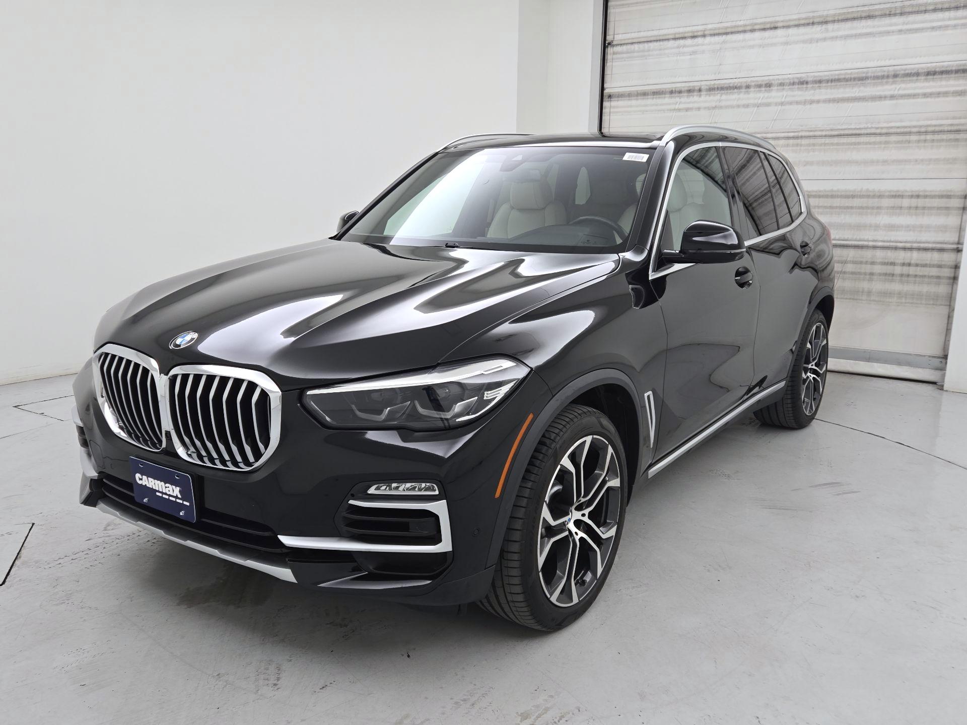 Thumbnail: 2021 BMW X5 - 3