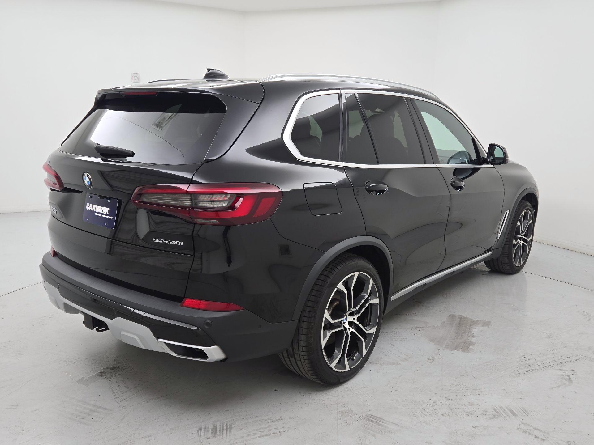 Thumbnail: 2021 BMW X5 - 5