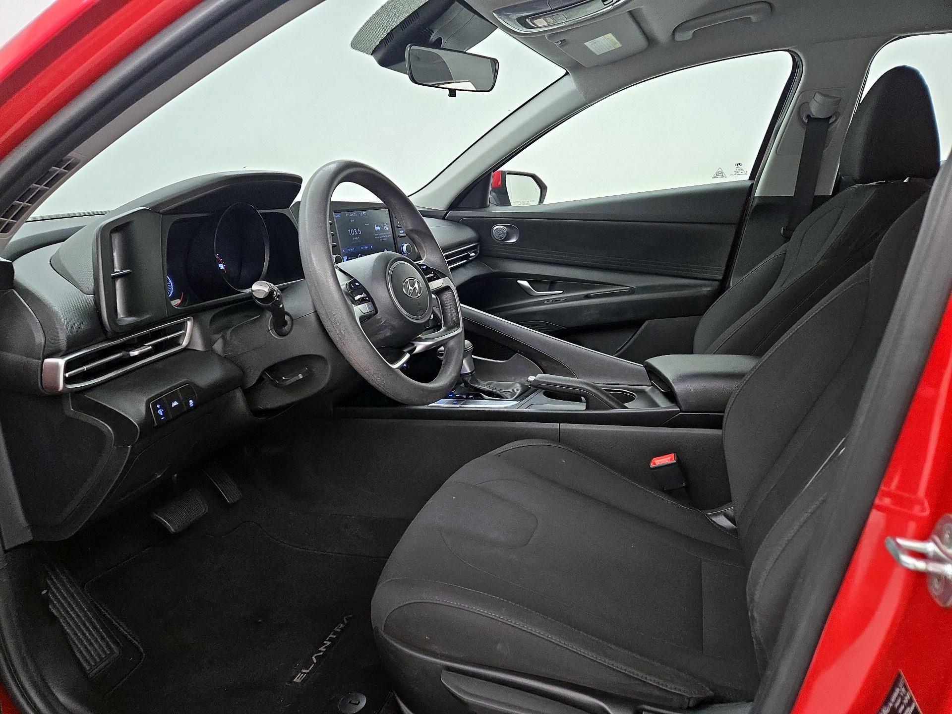 Thumbnail: 2023 Hyundai Elantra - 11