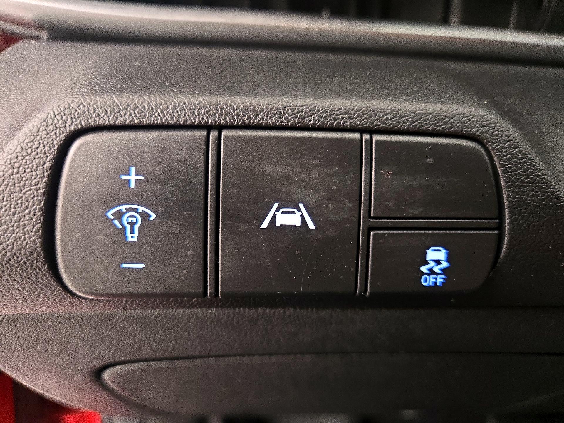 Thumbnail: 2023 Hyundai Elantra - 13