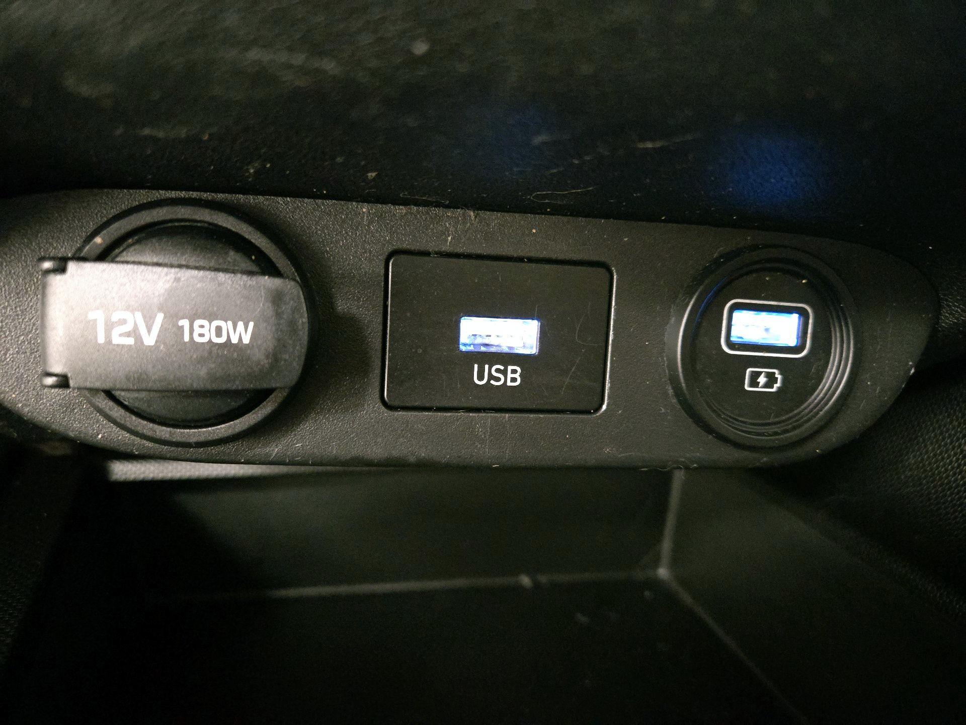 Thumbnail: 2023 Hyundai Elantra - 18