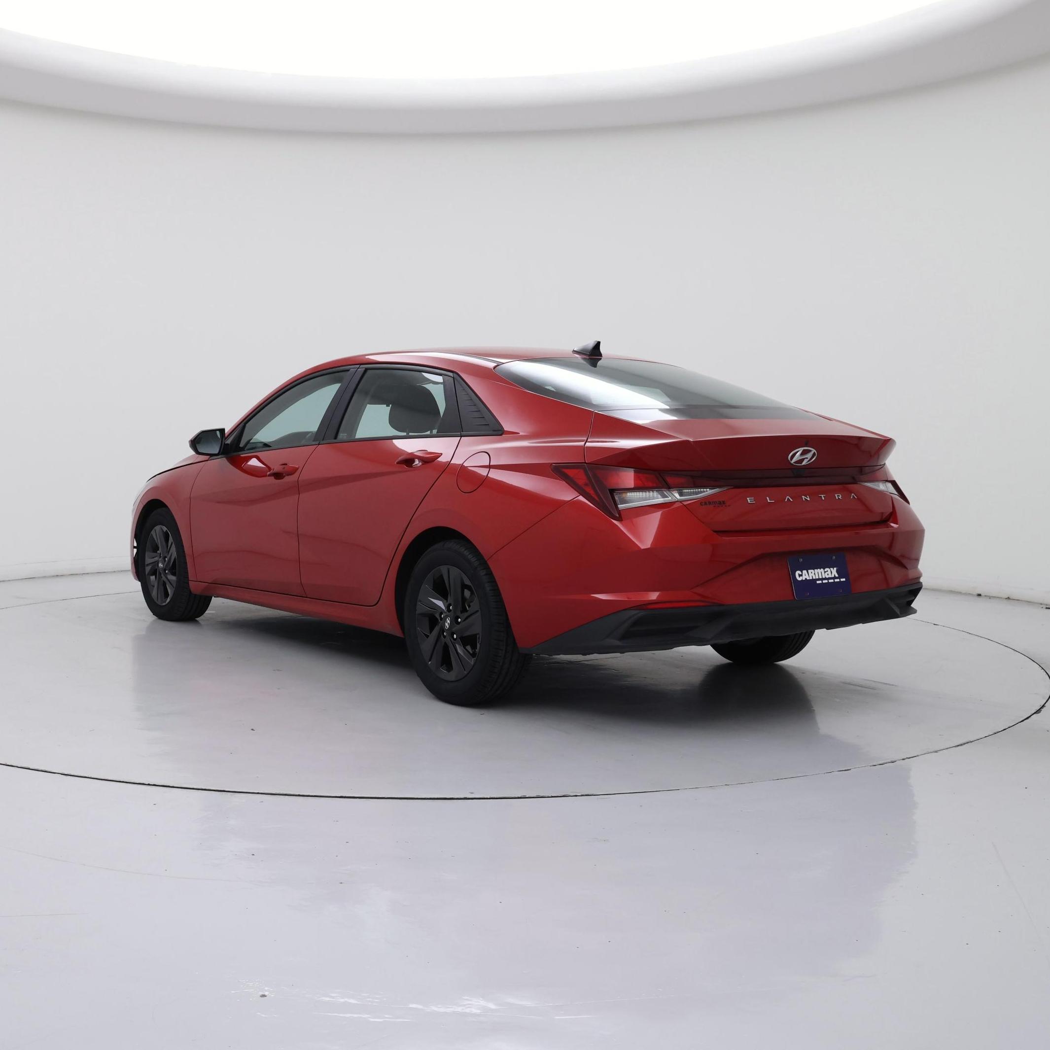 Thumbnail: 2023 Hyundai Elantra - 2