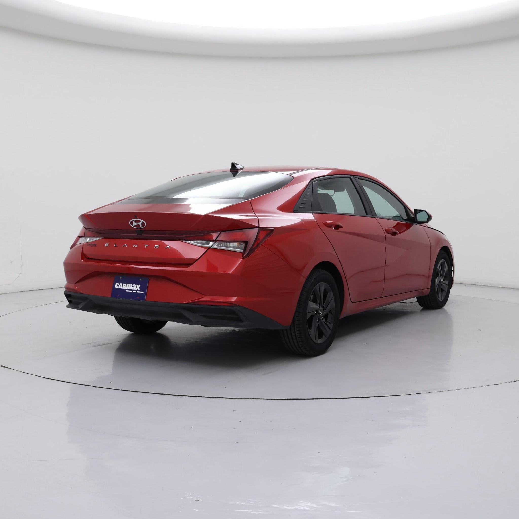 Thumbnail: 2023 Hyundai Elantra - 8