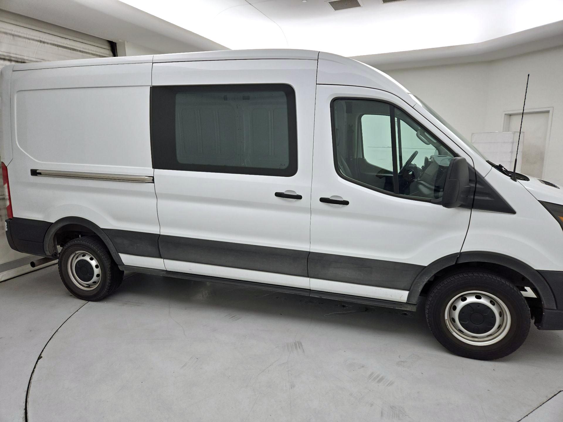 Thumbnail: 2021 Ford Transit Series - 4