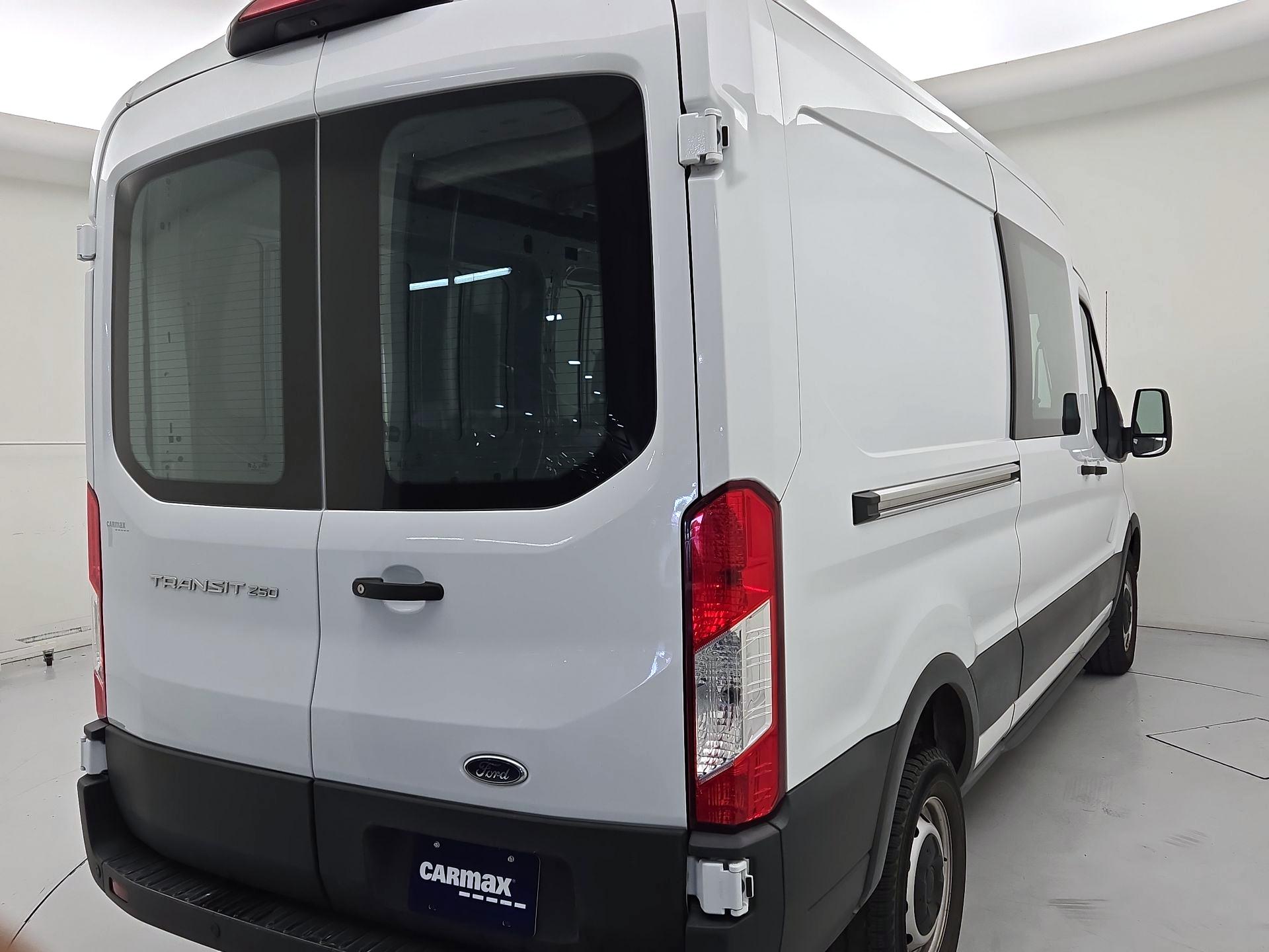 Thumbnail: 2021 Ford Transit Series - 5