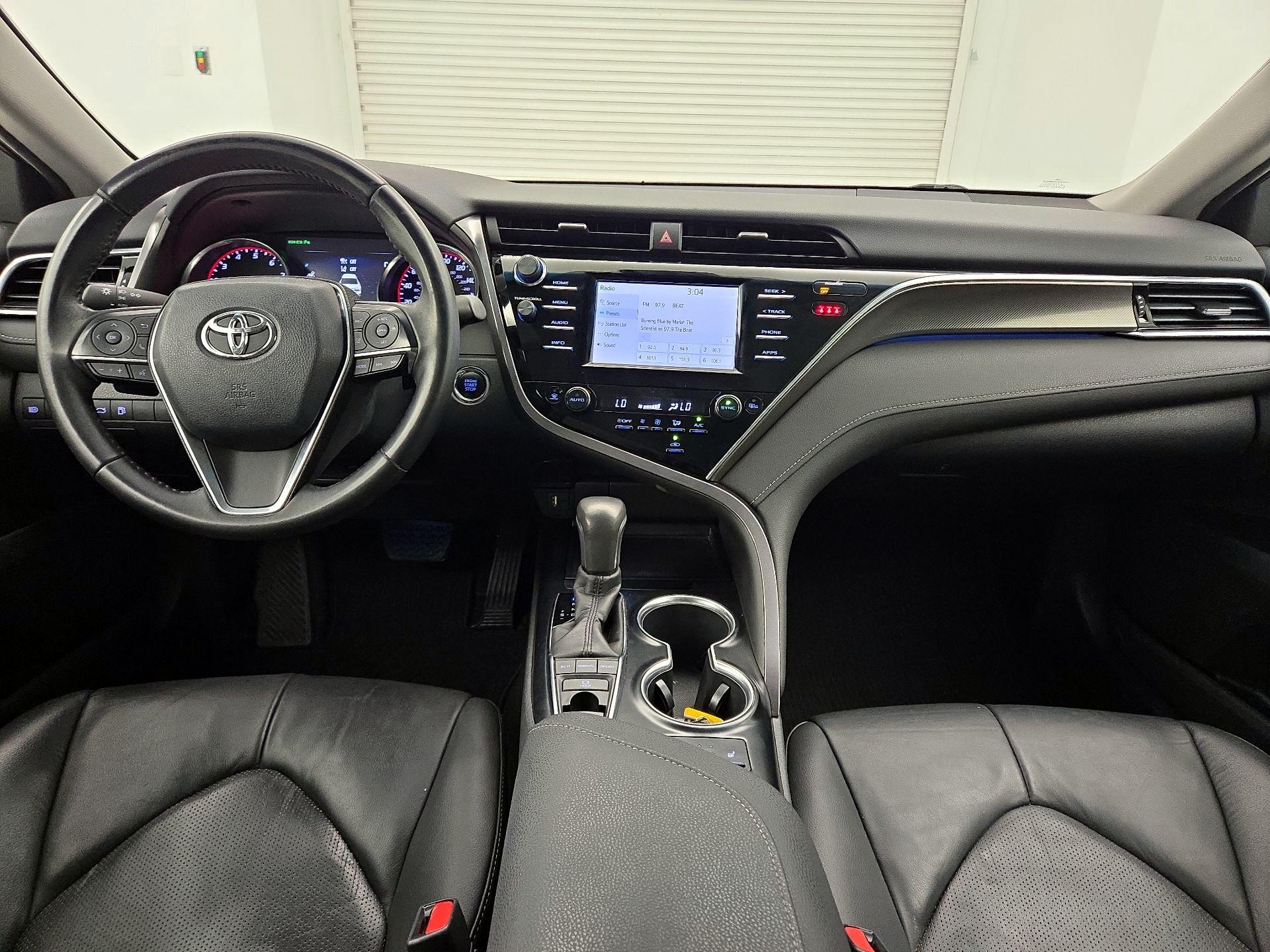 Thumbnail: 2018 Toyota Camry - 9