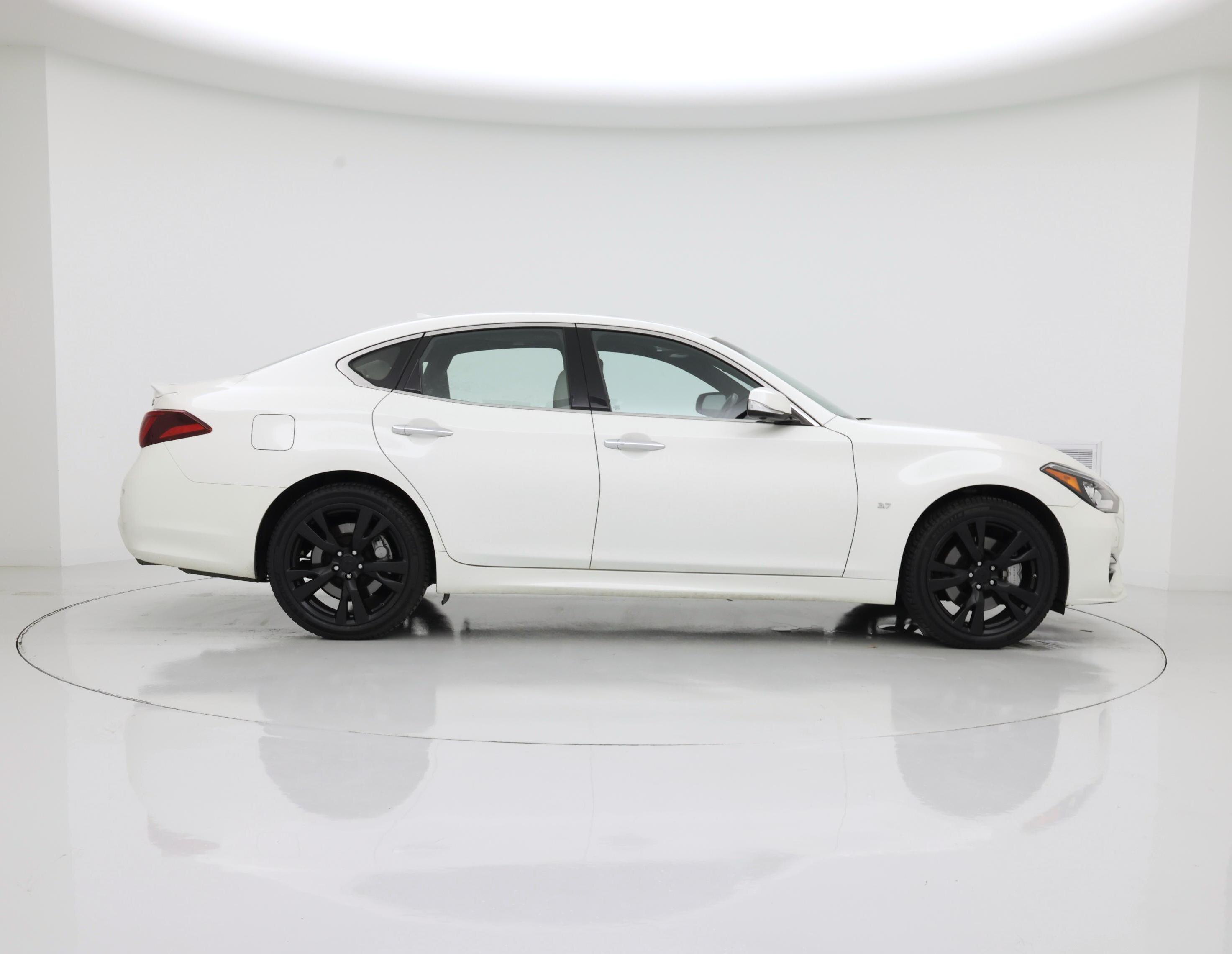 Thumbnail: 2019 INFINITI Q70 - 7