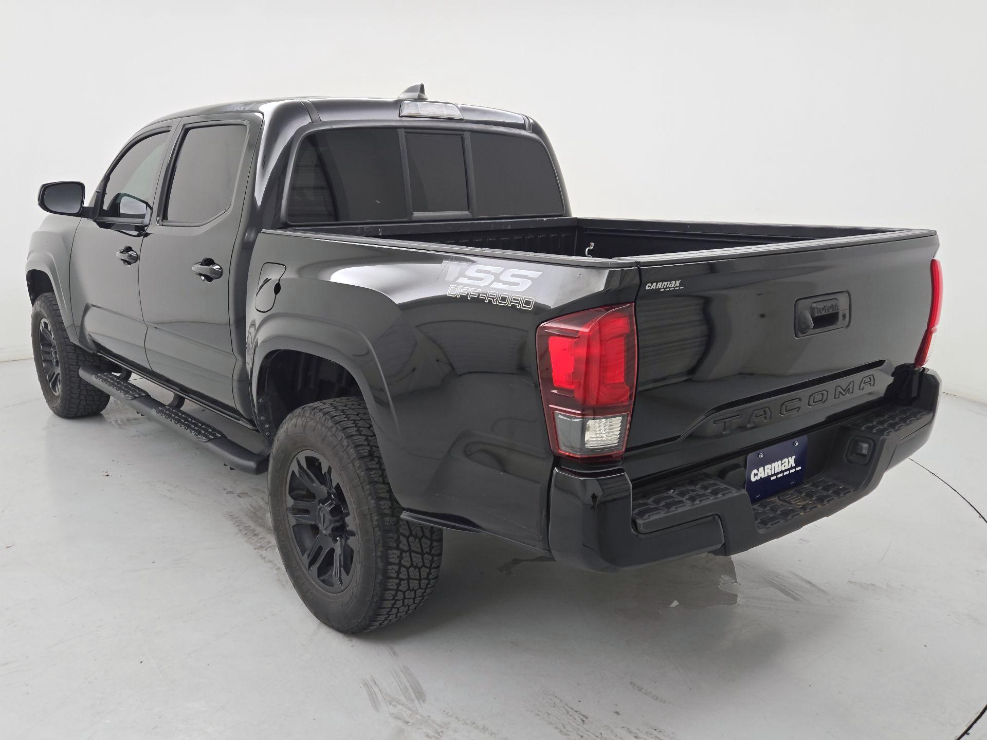 Thumbnail: 2022 Toyota Tacoma - 7