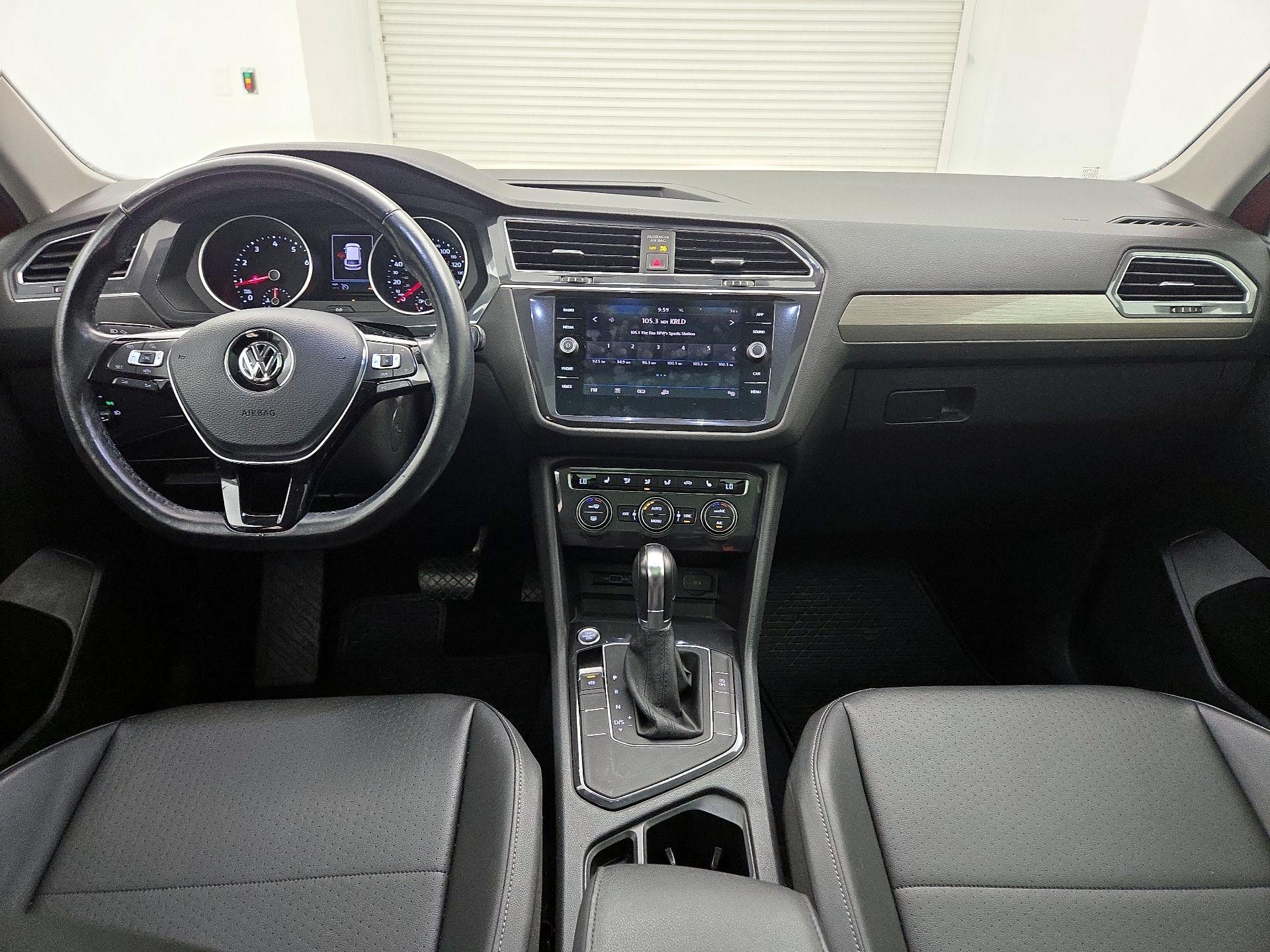 Thumbnail: 2019 Volkswagen Tiguan - 9