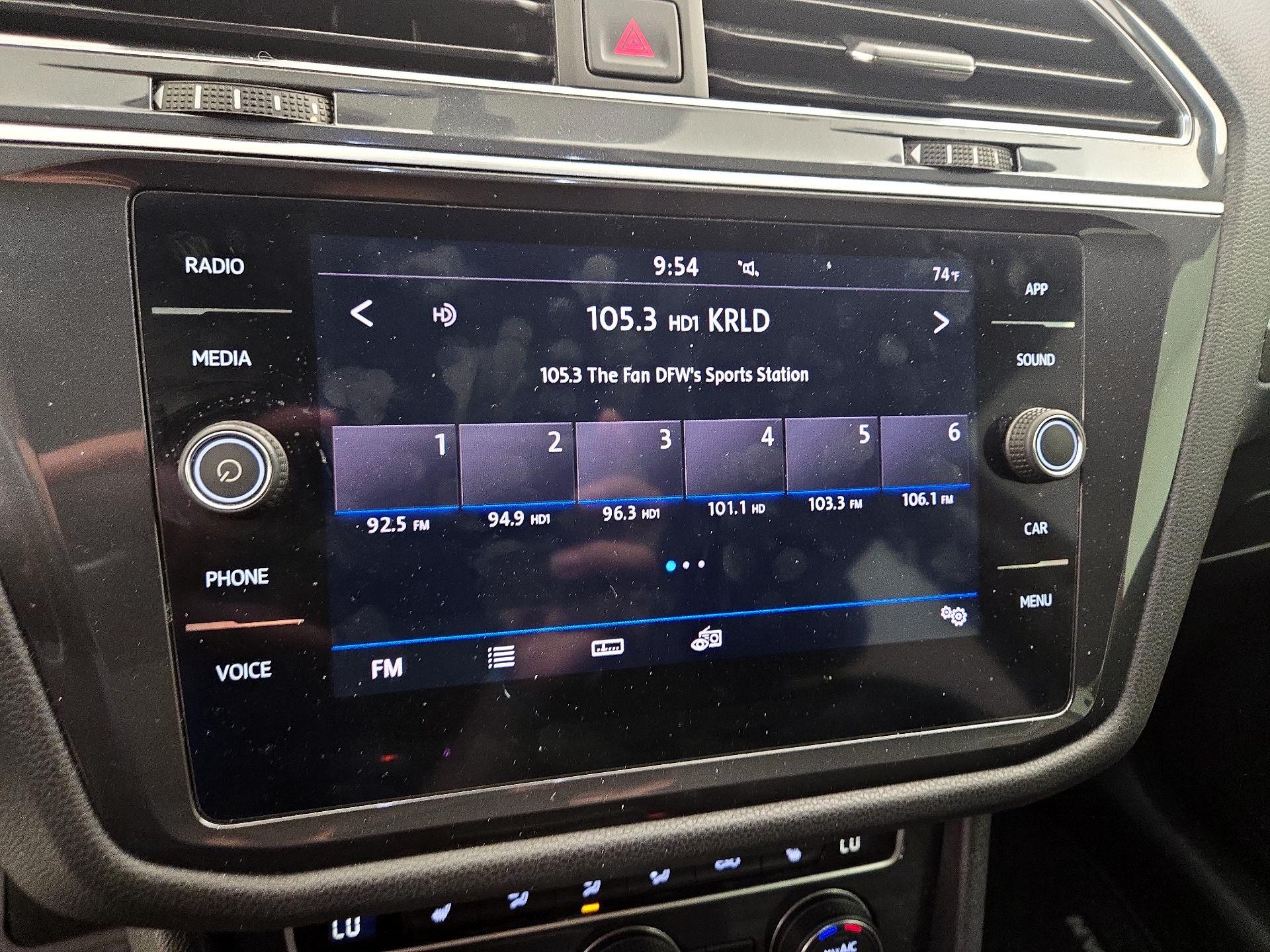 Thumbnail: 2019 Volkswagen Tiguan - 15