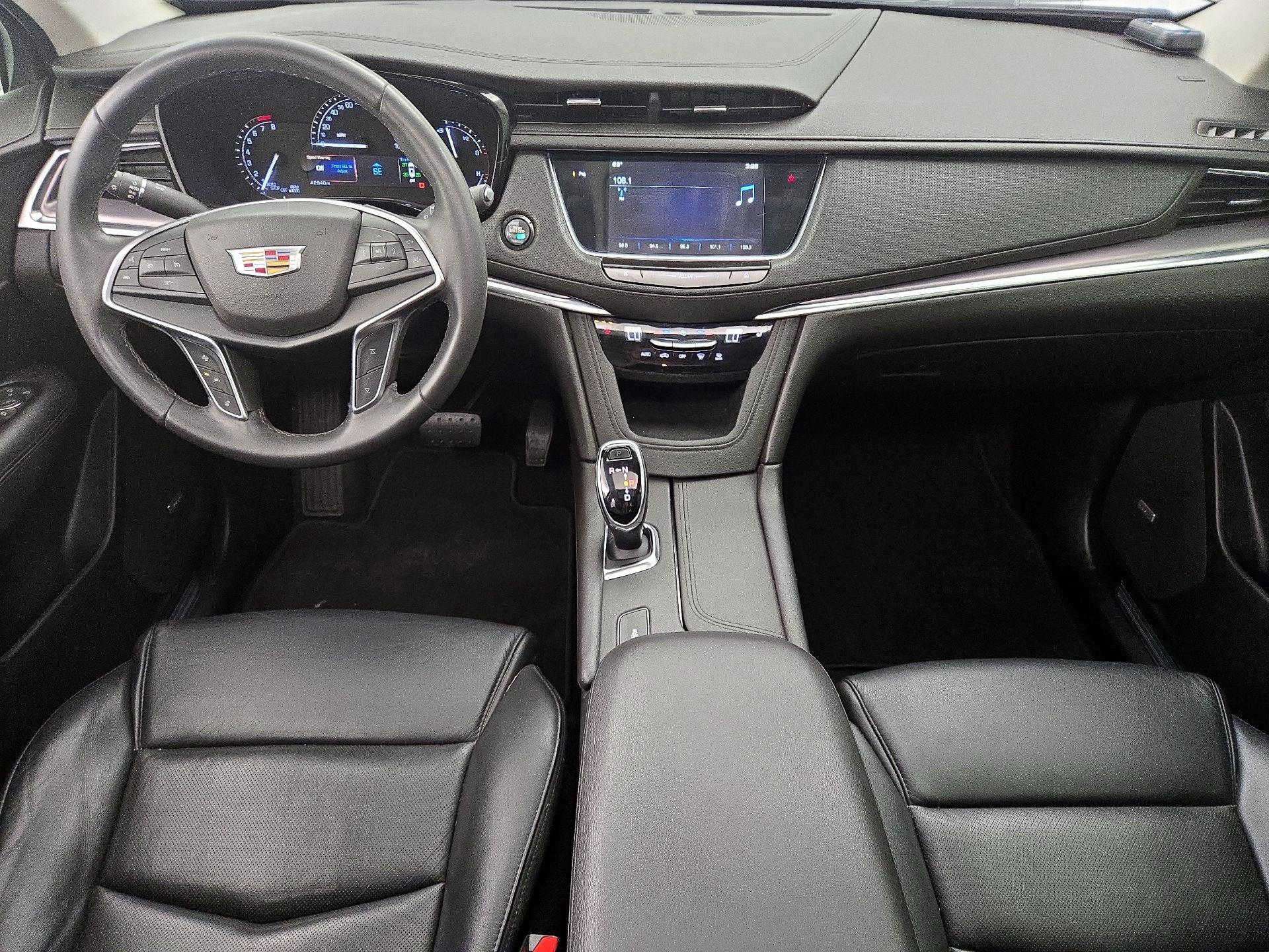 Thumbnail: 2018 Cadillac XT5 - 9