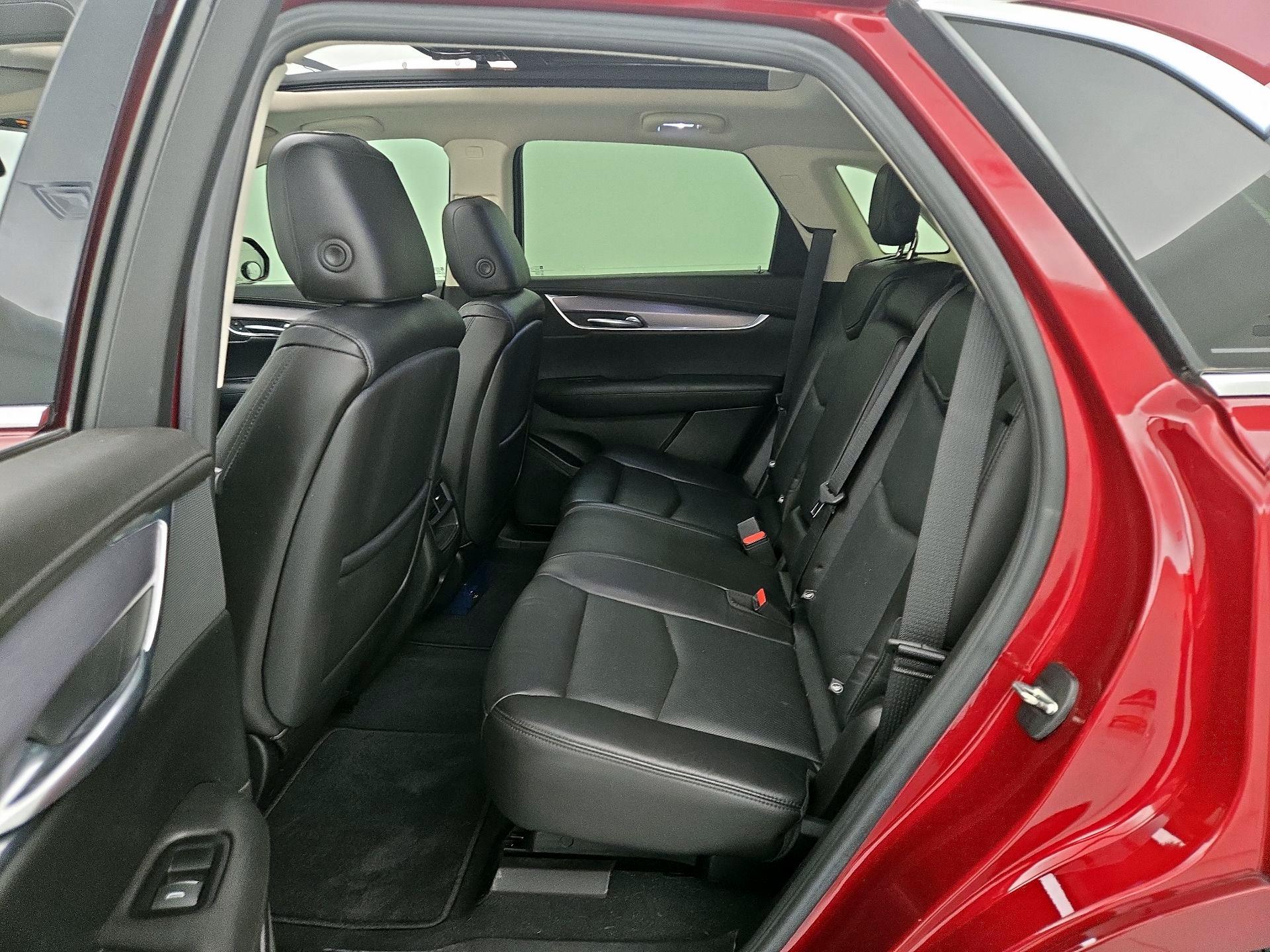 Thumbnail: 2018 Cadillac XT5 - 20