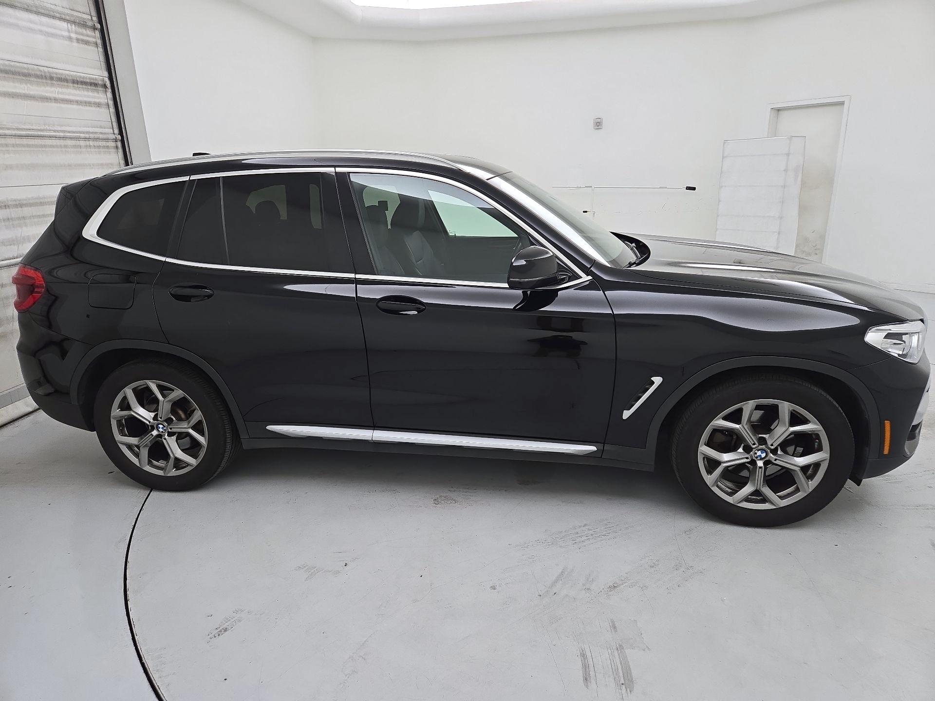 Thumbnail: 2021 BMW X3 - 4