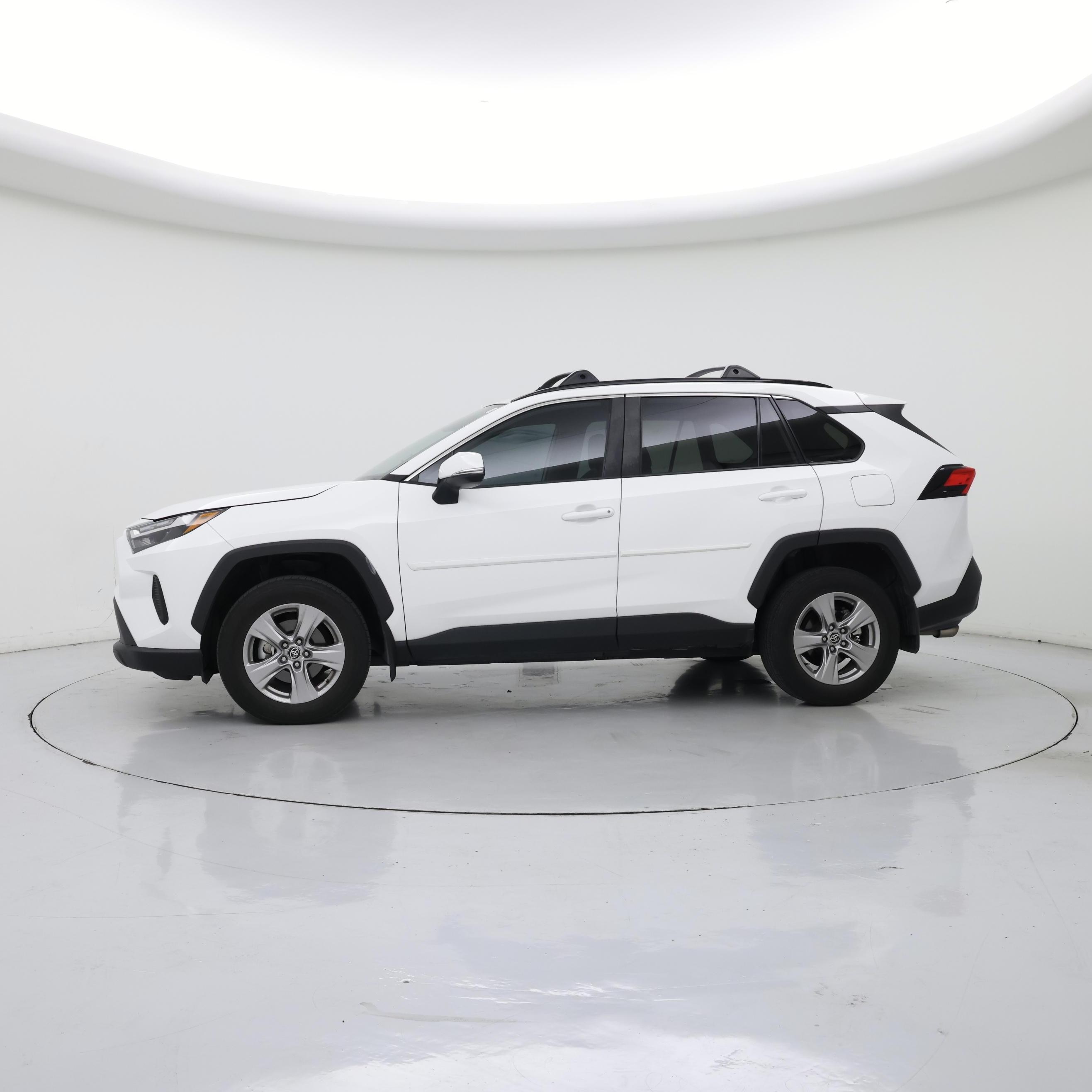 Thumbnail: 2023 Toyota RAV4 - 3