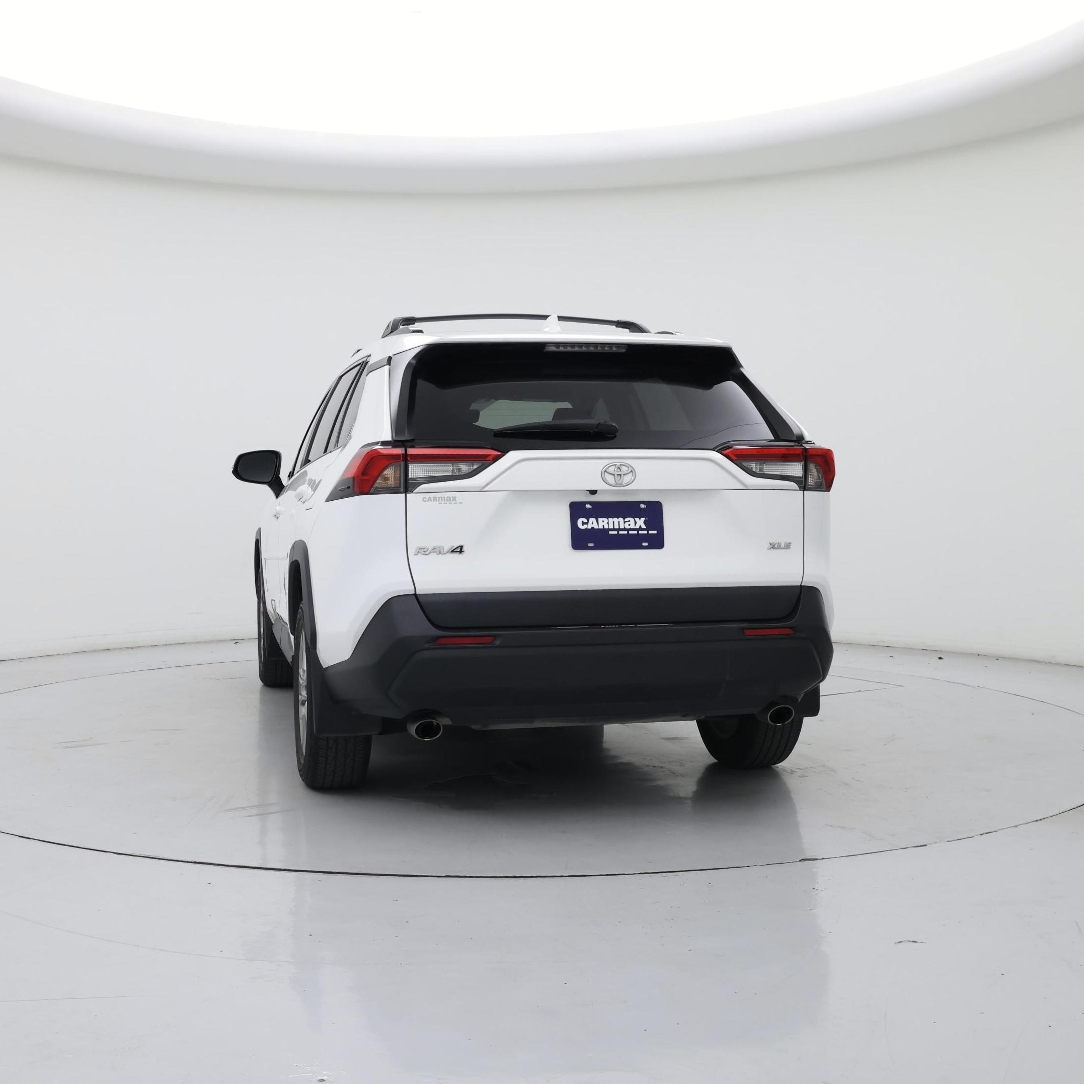 Thumbnail: 2023 Toyota RAV4 - 6