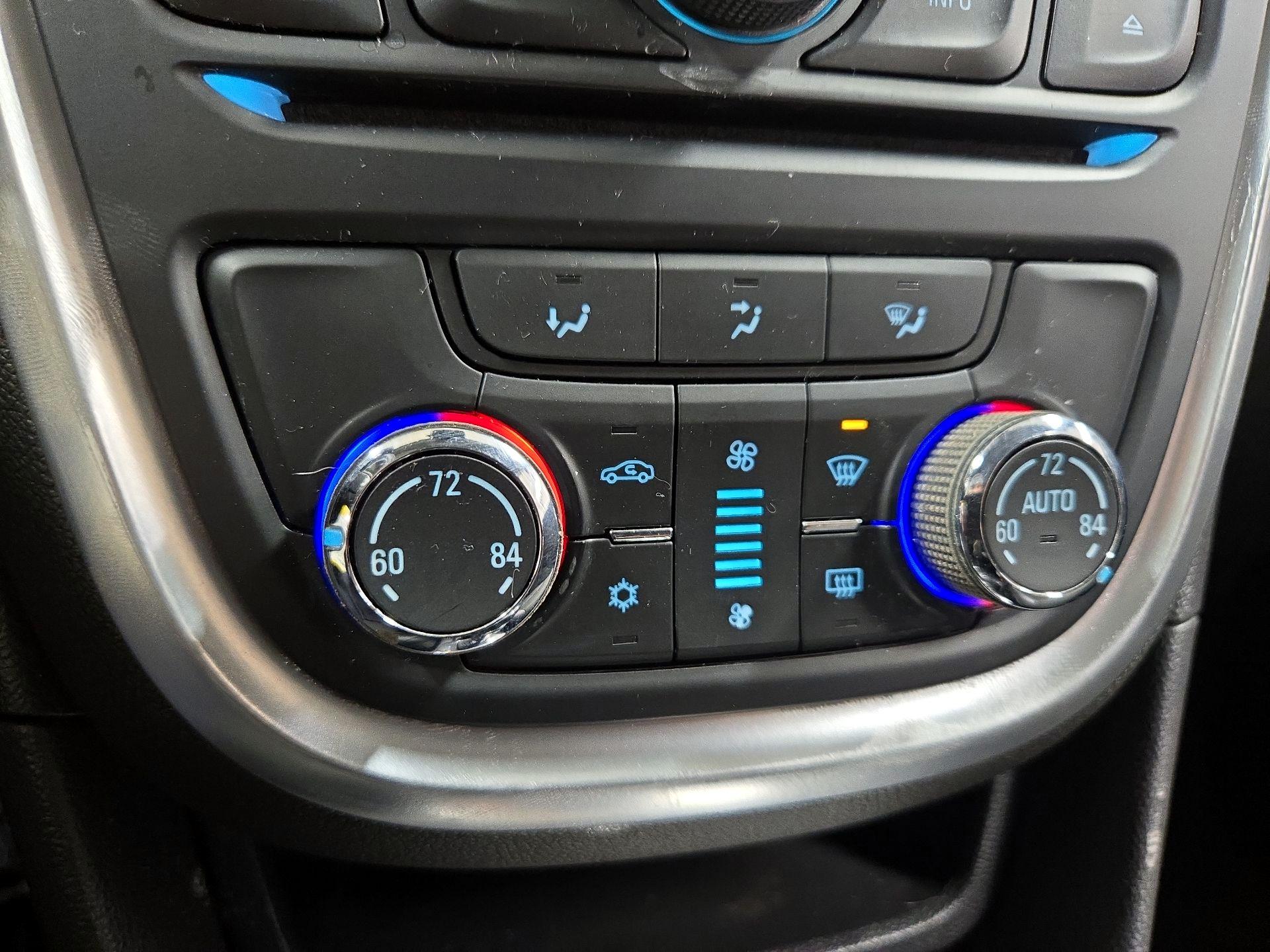 Thumbnail: 2016 Buick Encore - 15