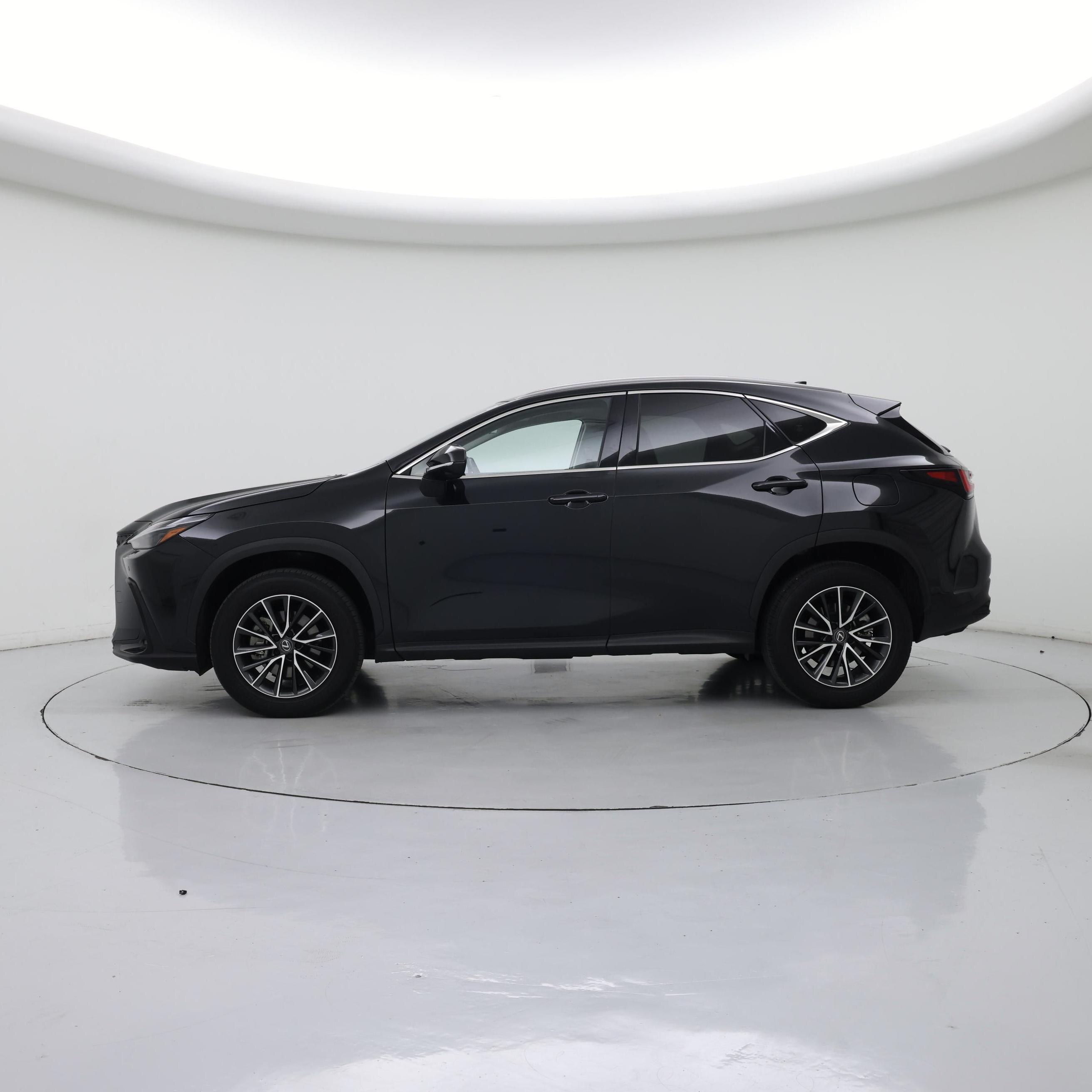 Thumbnail: 2024 Lexus NX - 3