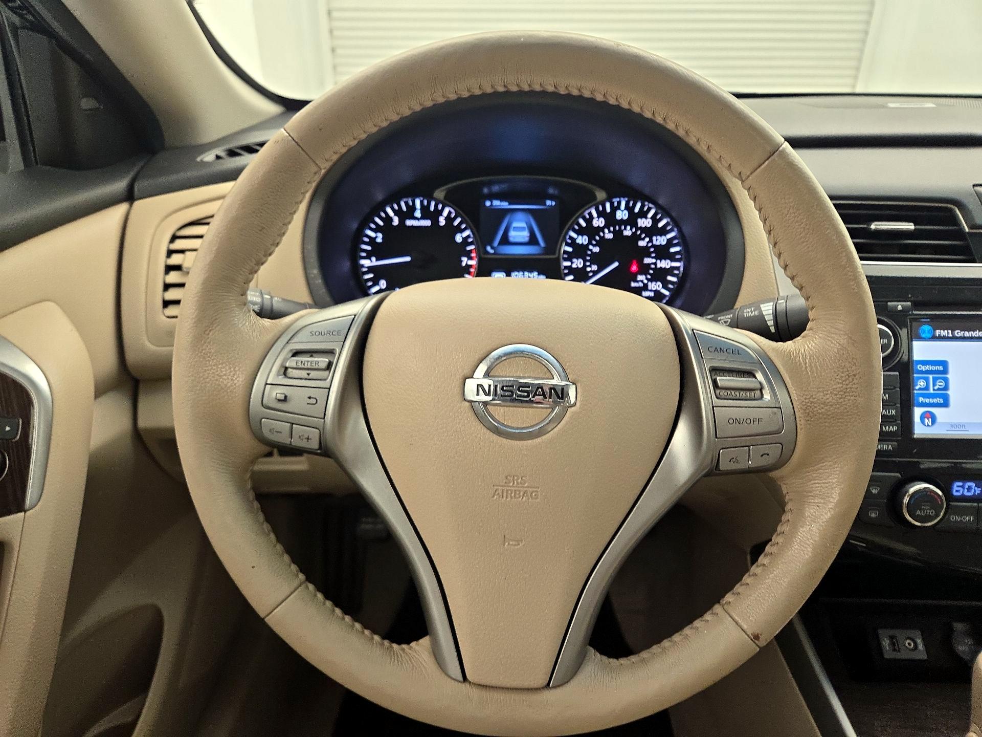 Thumbnail: 2014 Nissan Altima - 10