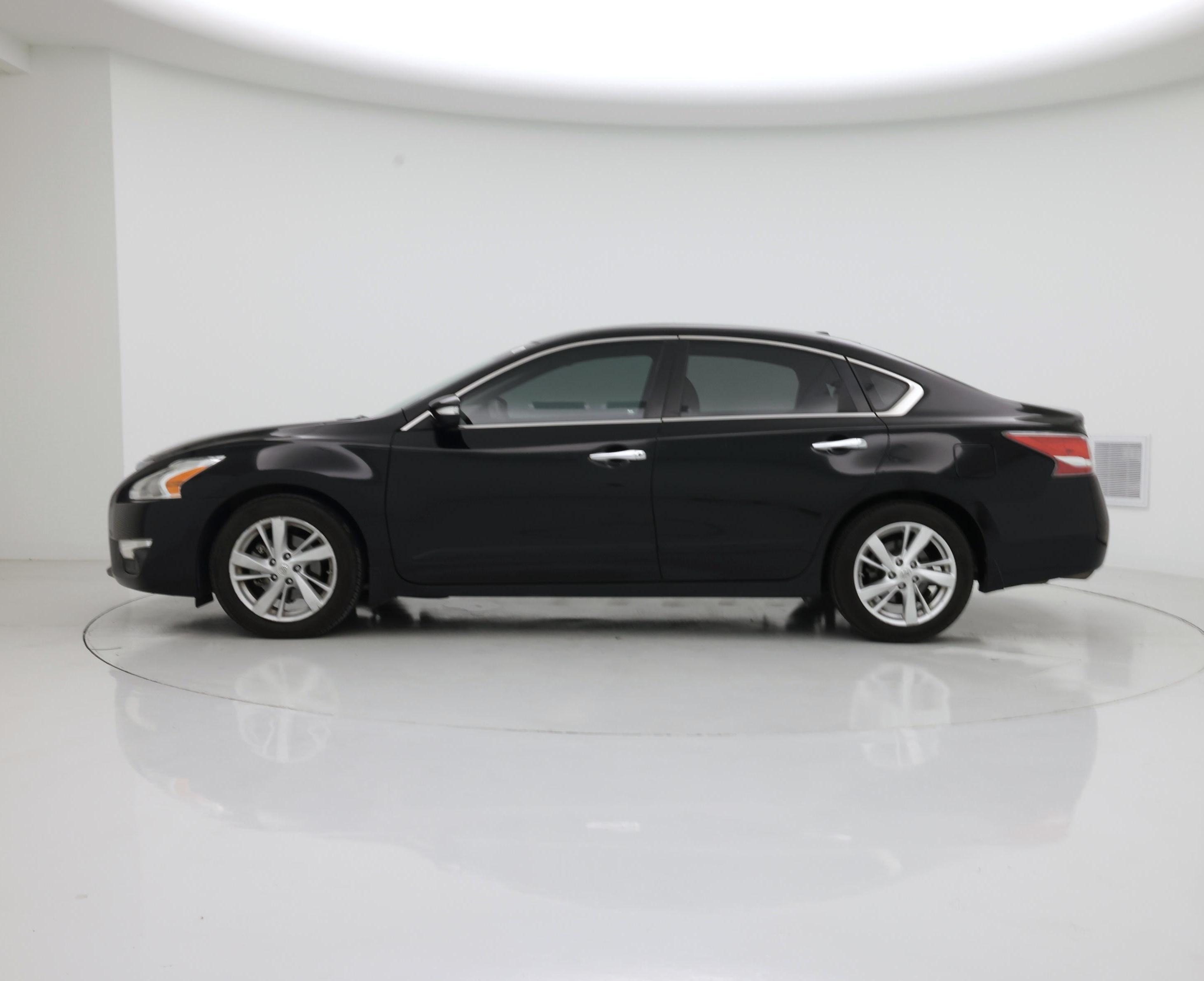 Thumbnail: 2014 Nissan Altima - 3