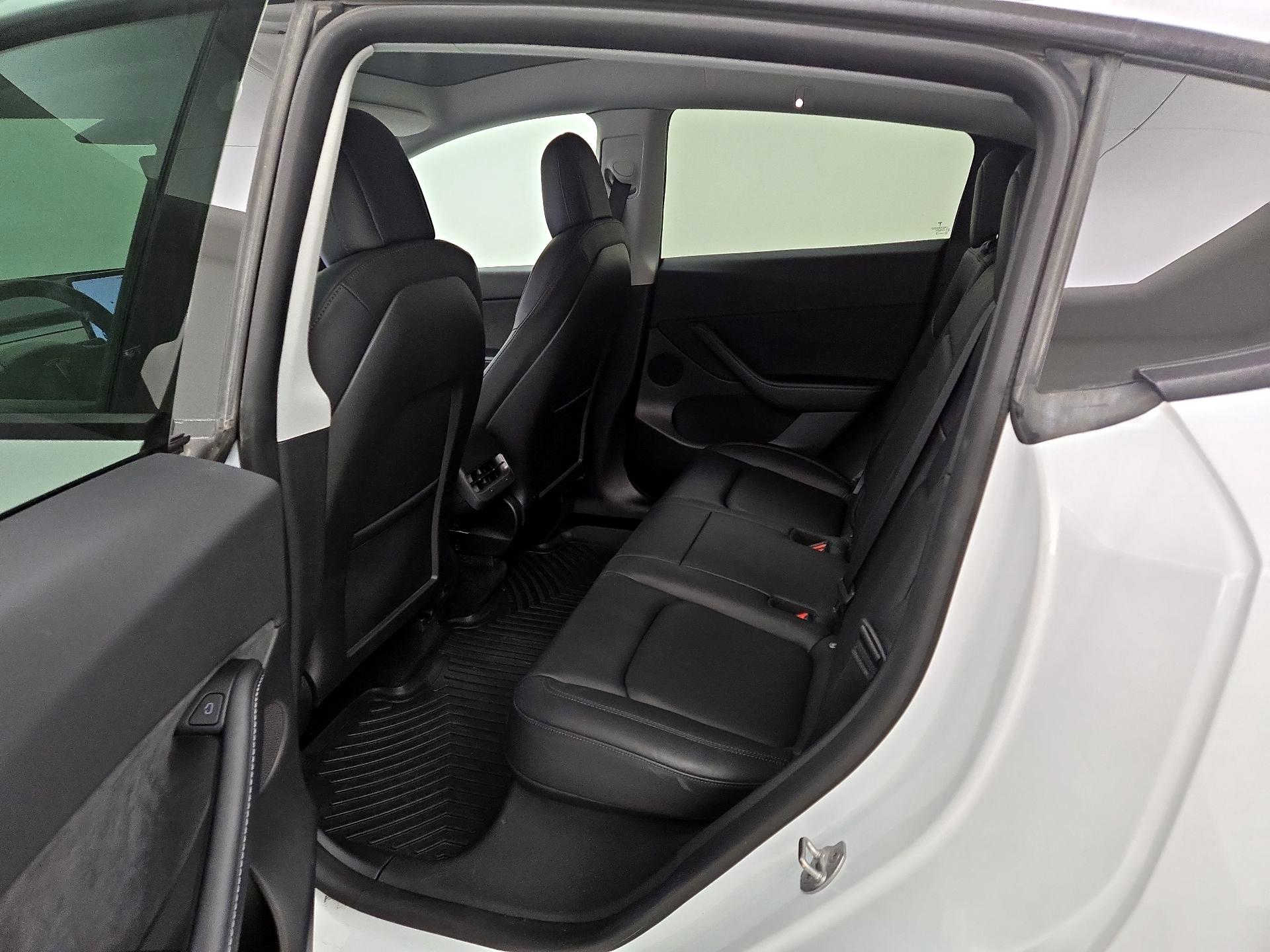 Thumbnail: 2022 Tesla Model Y - 20