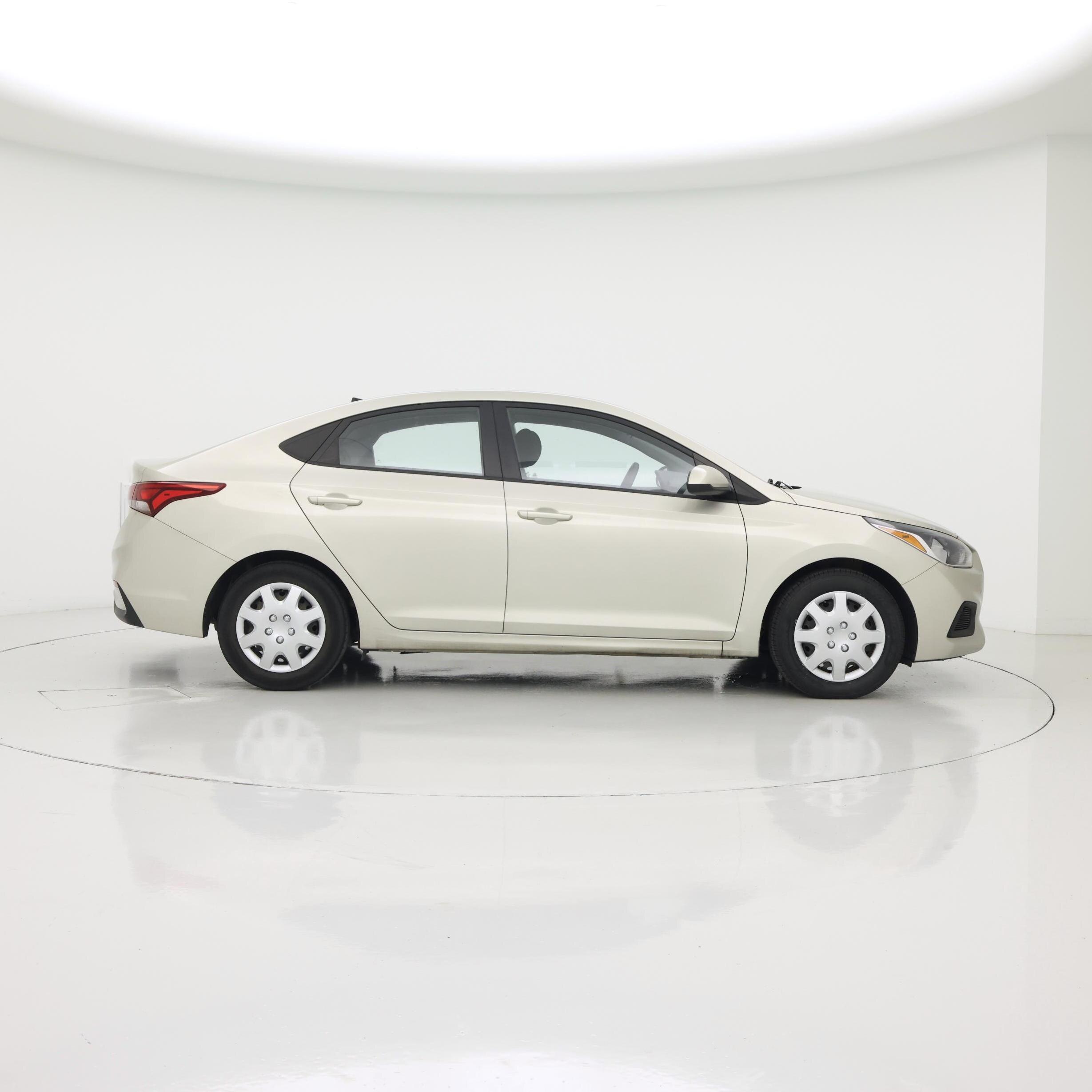 Thumbnail: 2018 Hyundai Accent - 7