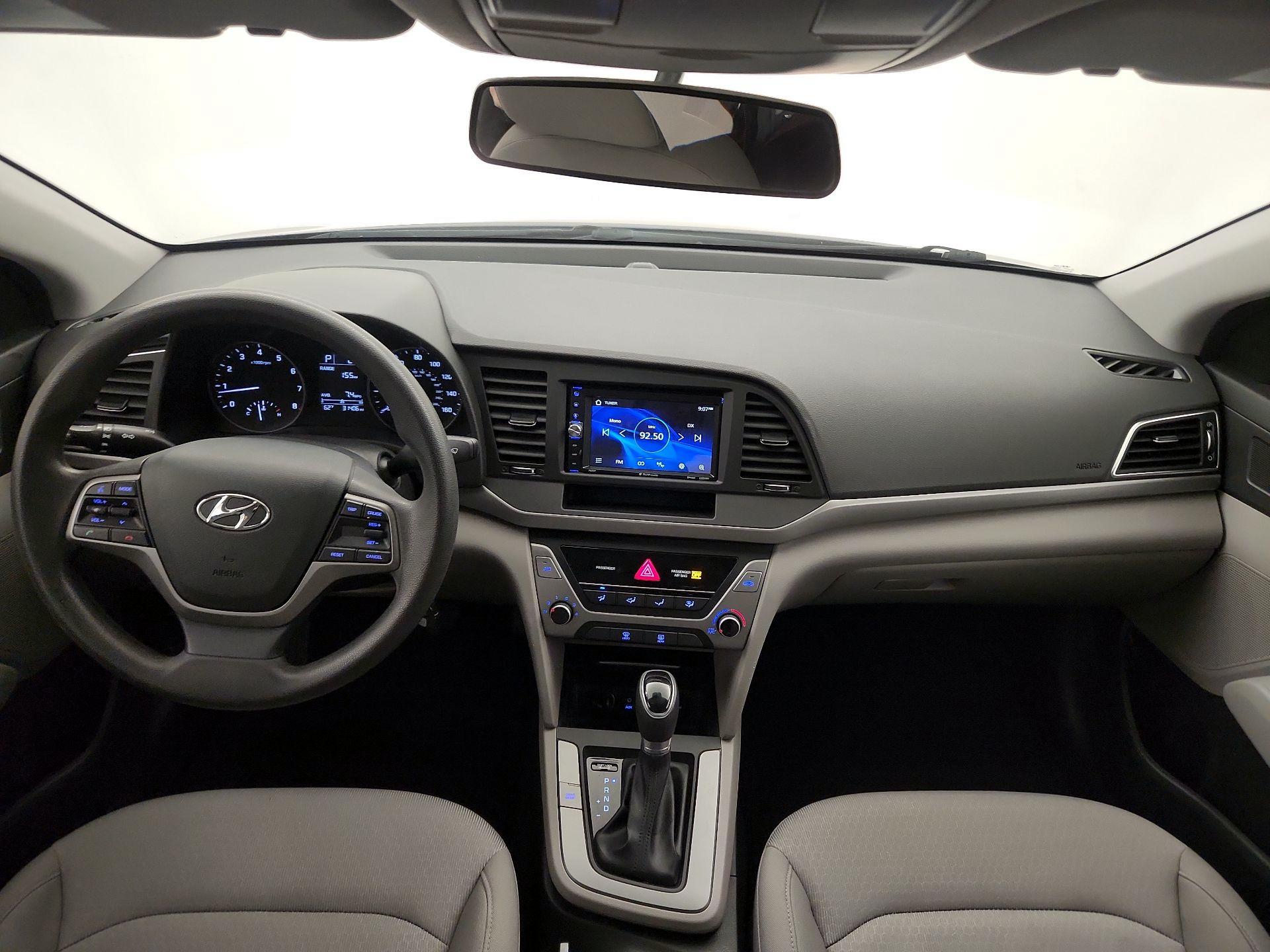 Thumbnail: 2018 Hyundai Elantra - 9