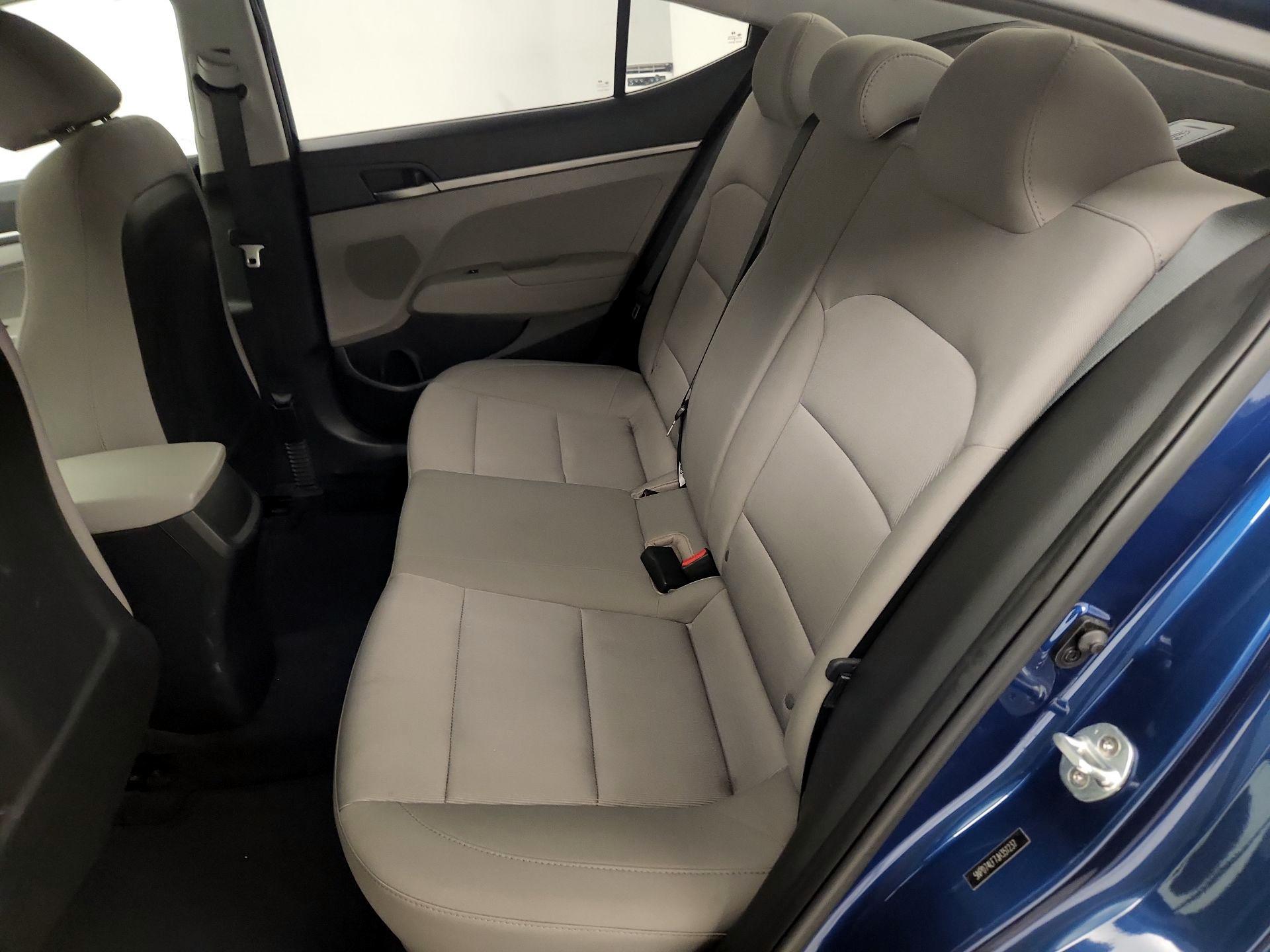 Thumbnail: 2018 Hyundai Elantra - 19