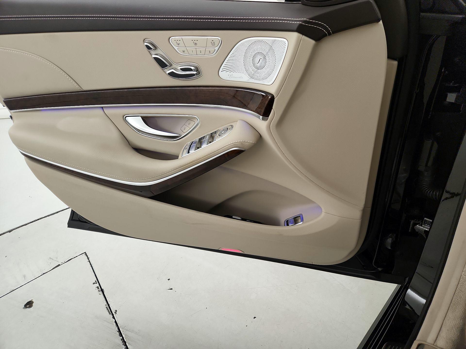 Thumbnail: 2016 Mercedes-Benz S-Class - 12