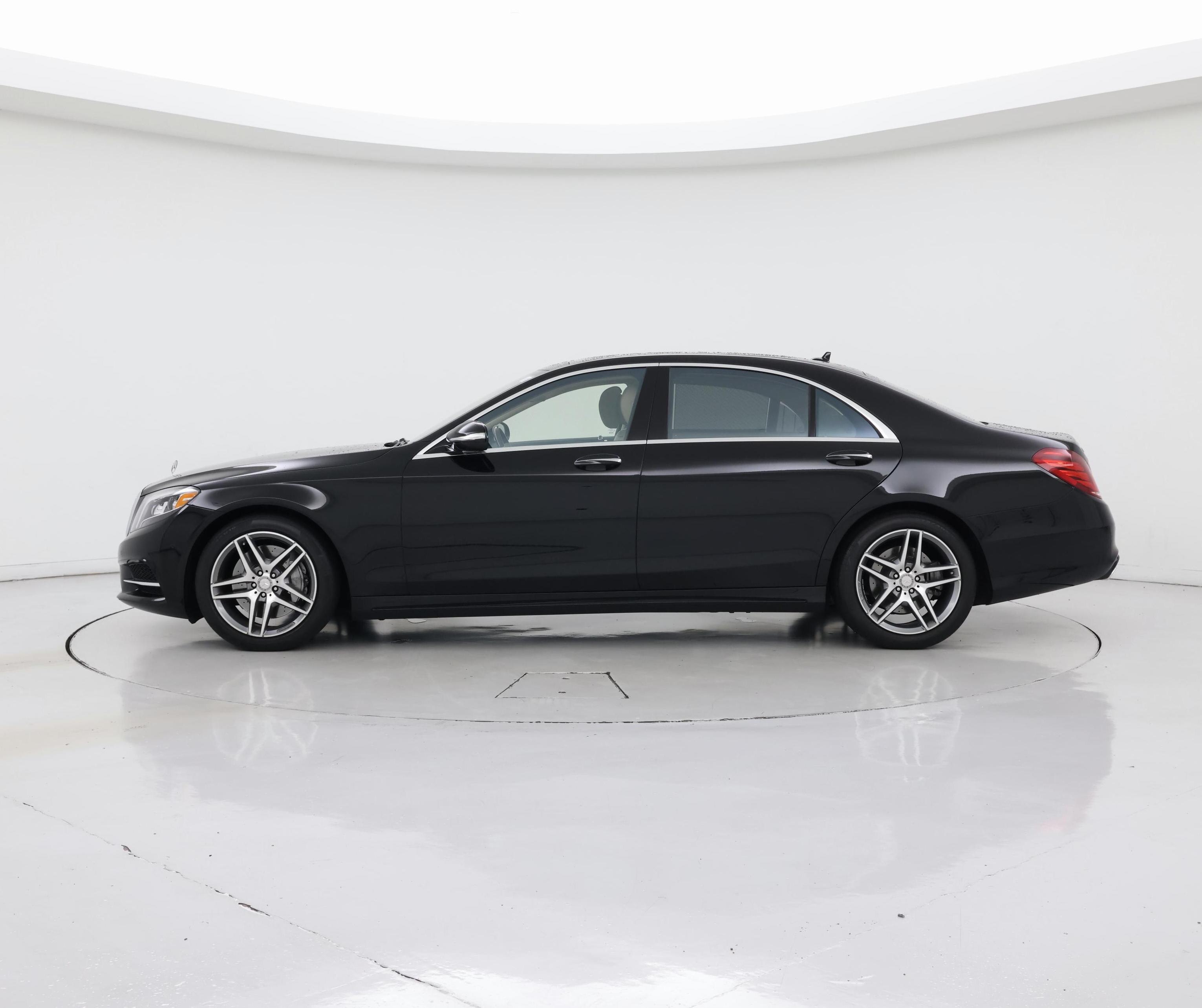 Thumbnail: 2016 Mercedes-Benz S-Class - 3