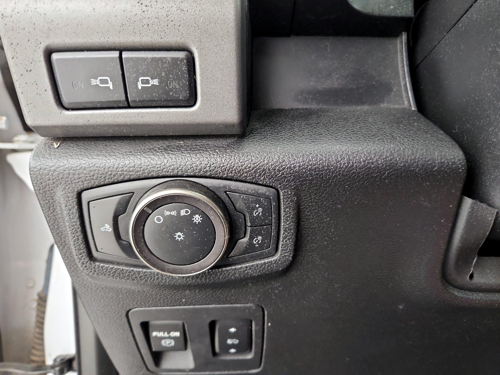 Thumbnail: 2019 Ford F-150 - 13