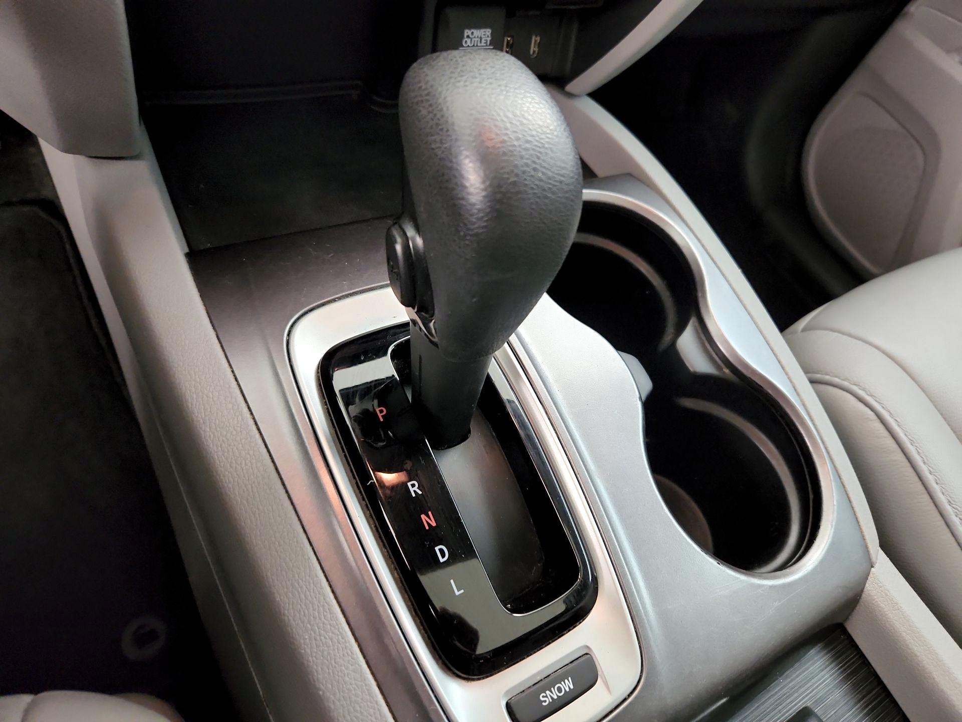 Thumbnail: 2018 Honda Pilot - 17