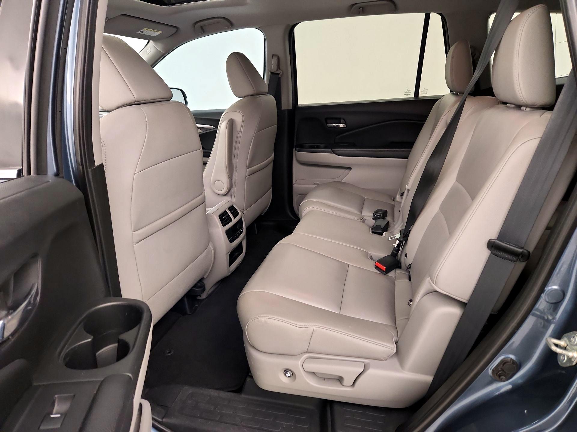Thumbnail: 2018 Honda Pilot - 20