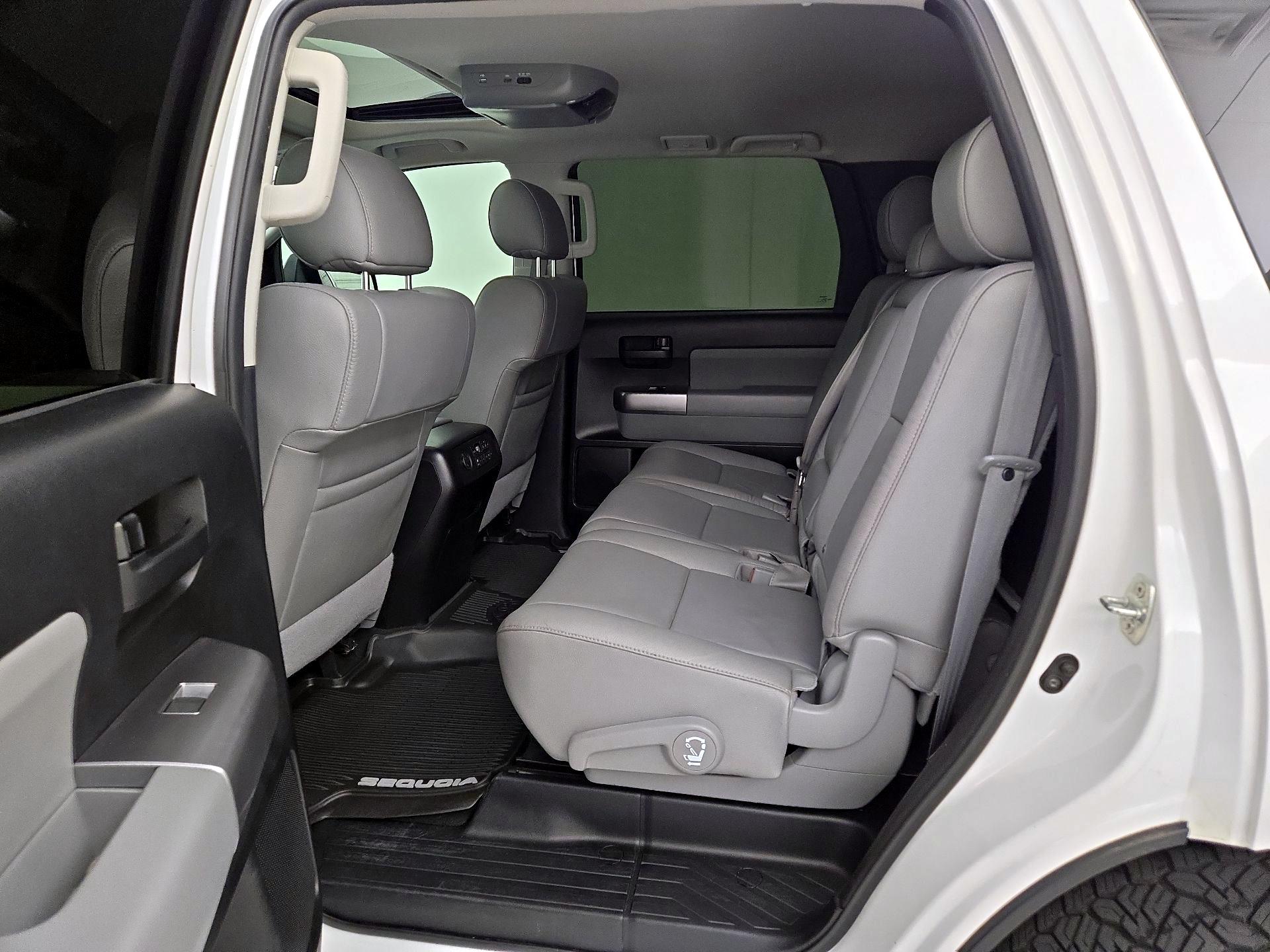 Thumbnail: 2020 Toyota Sequoia - 19