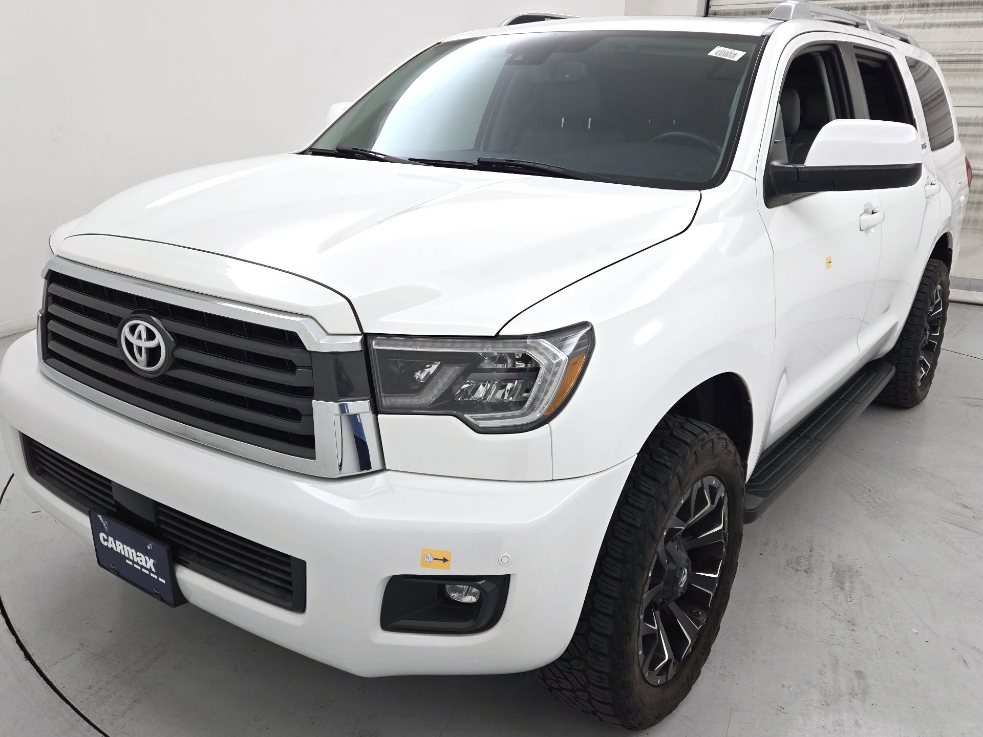 Thumbnail: 2020 Toyota Sequoia - 3