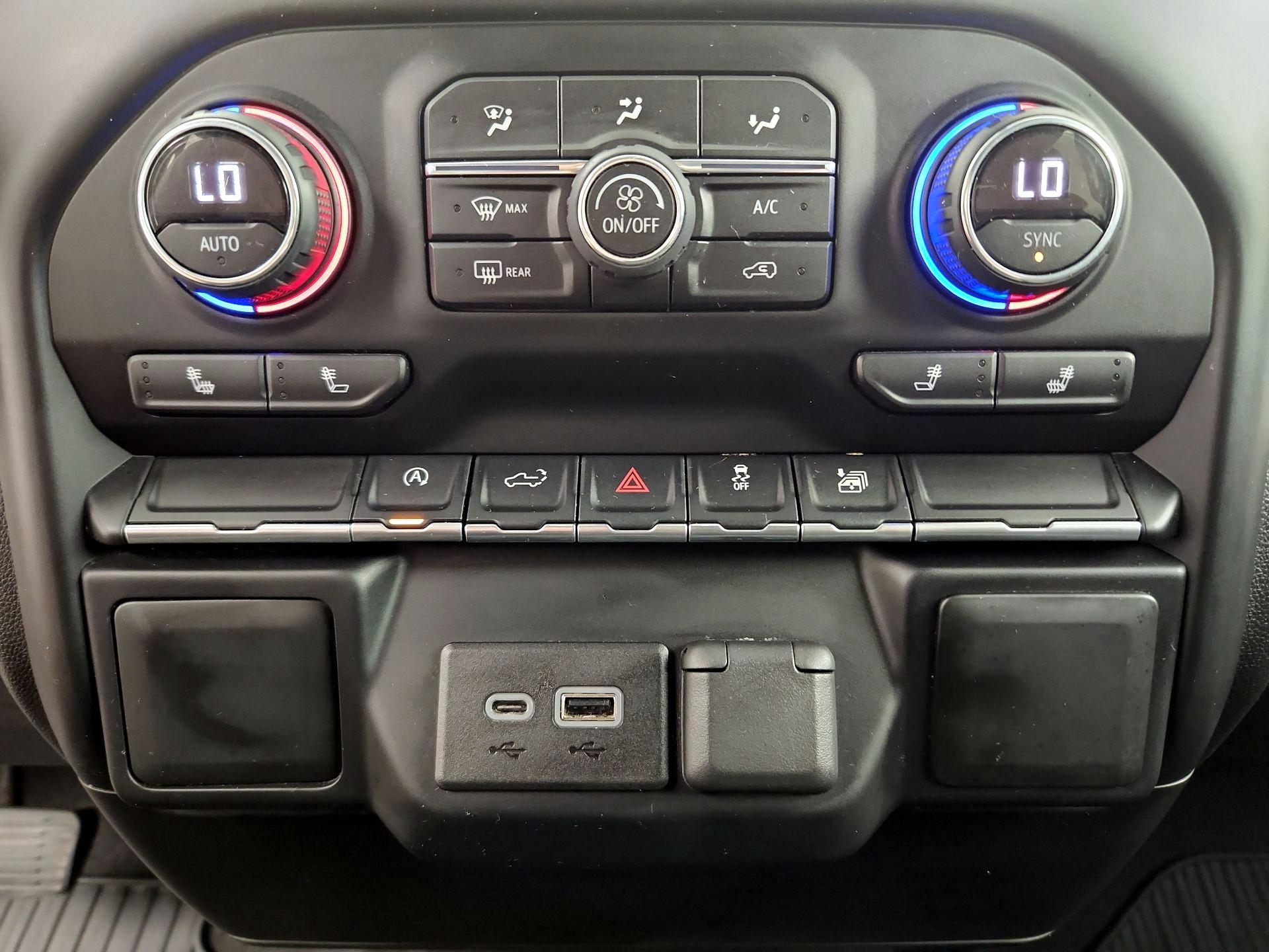 Thumbnail: 2019 Chevrolet Silverado 1500 - 16